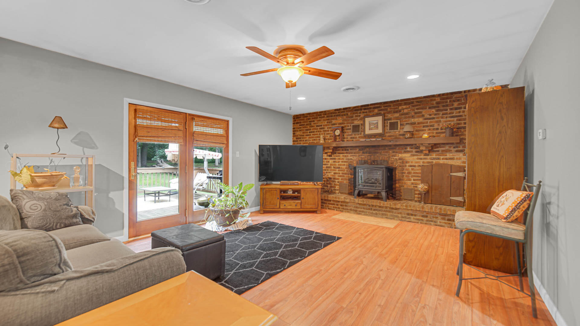 495 Meadowwood Drive, Valparaiso, IN 46385; Image #2