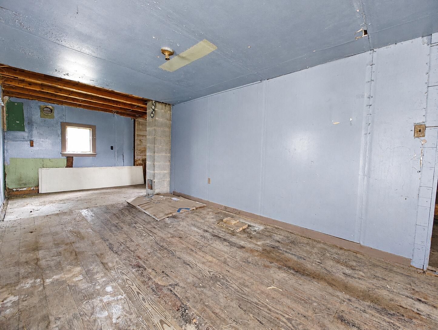 1840 N Us Highway 35, Knox, IN 46534; Image #12