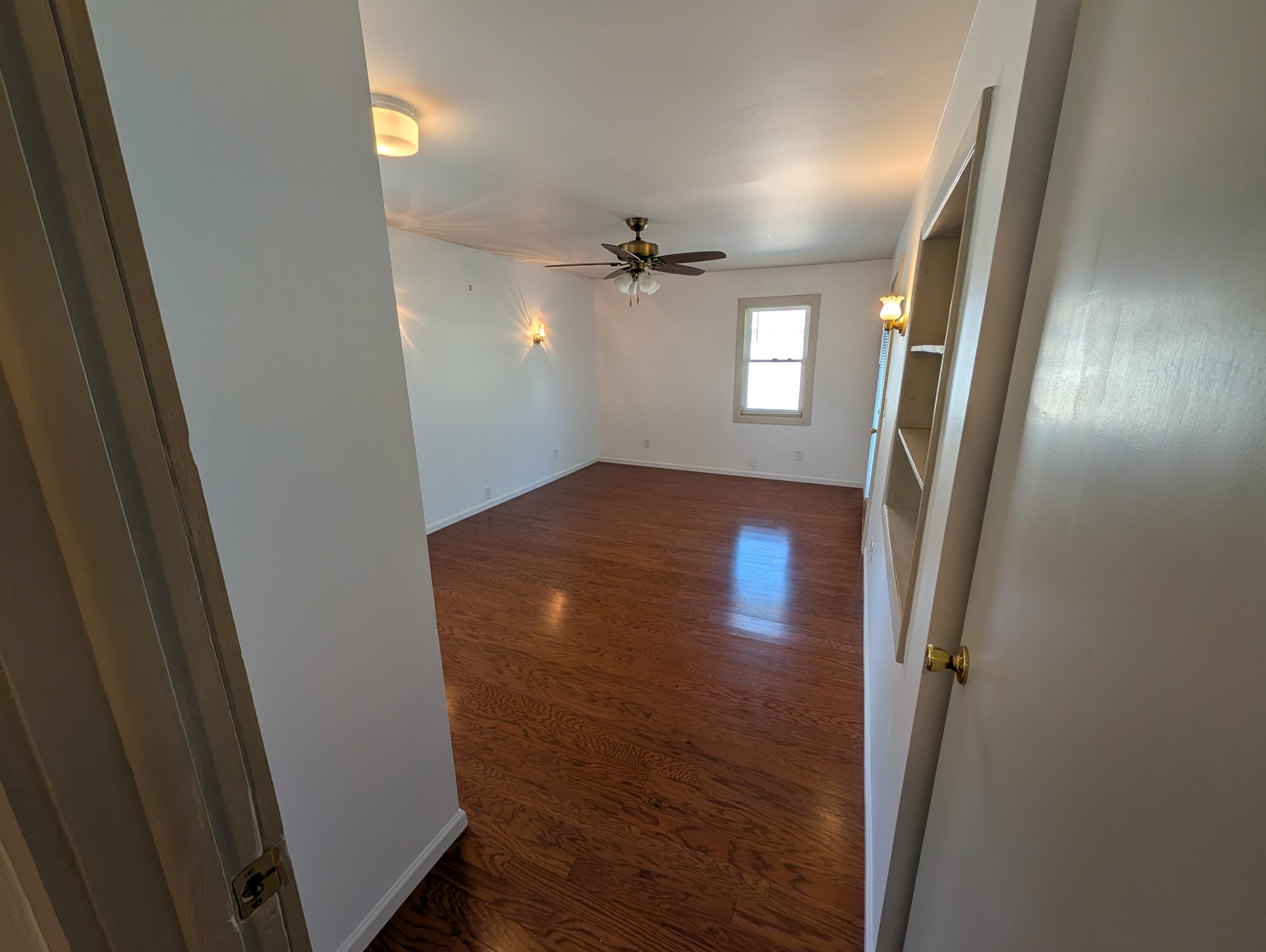 510 S Madison Street, Medaryville, IN 47957; Image #15