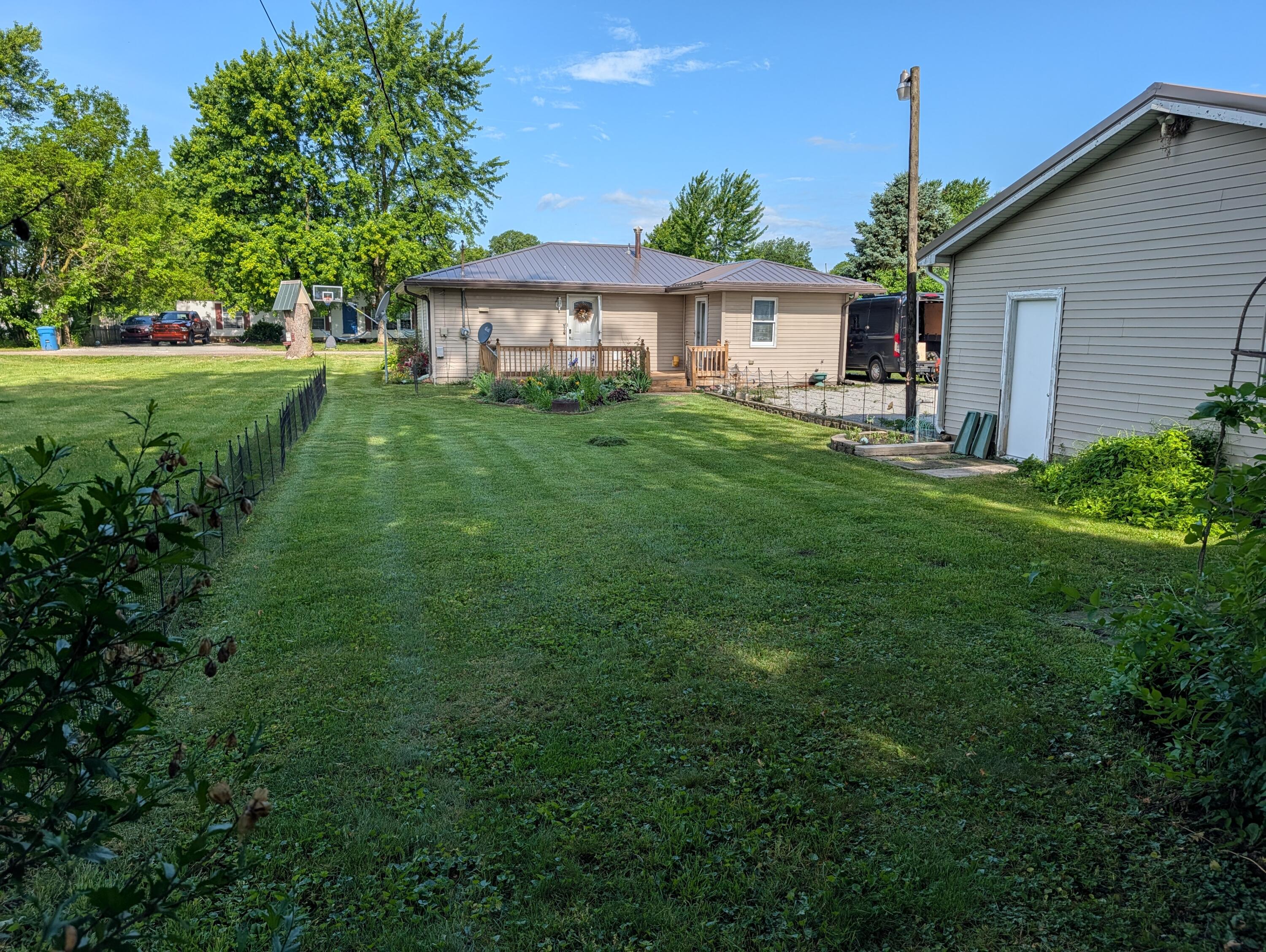 510 S Madison Street, Medaryville, IN 47957; Image #5