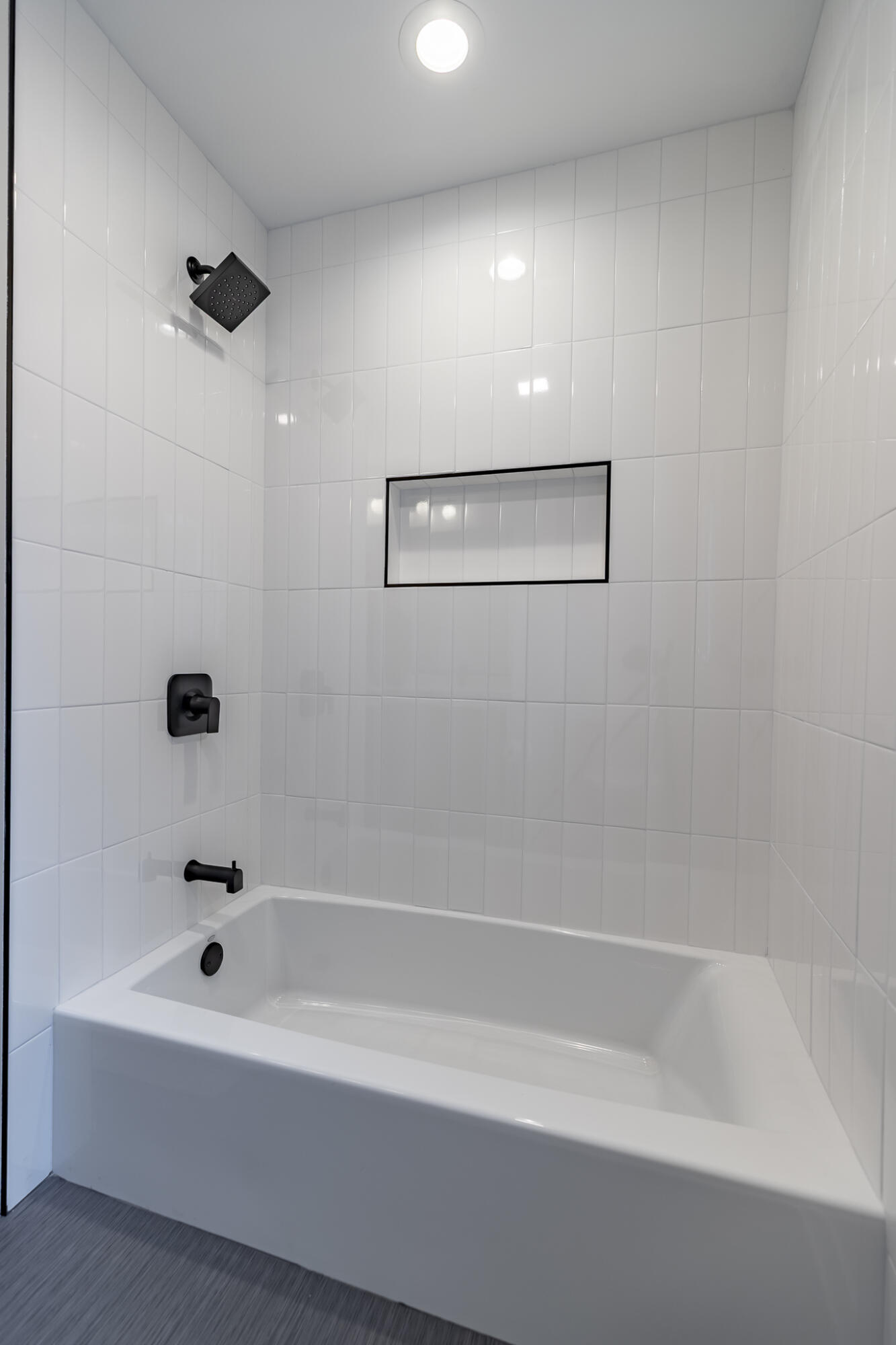 8837 Parkway Drive, Highland, IN 46322; Image #25