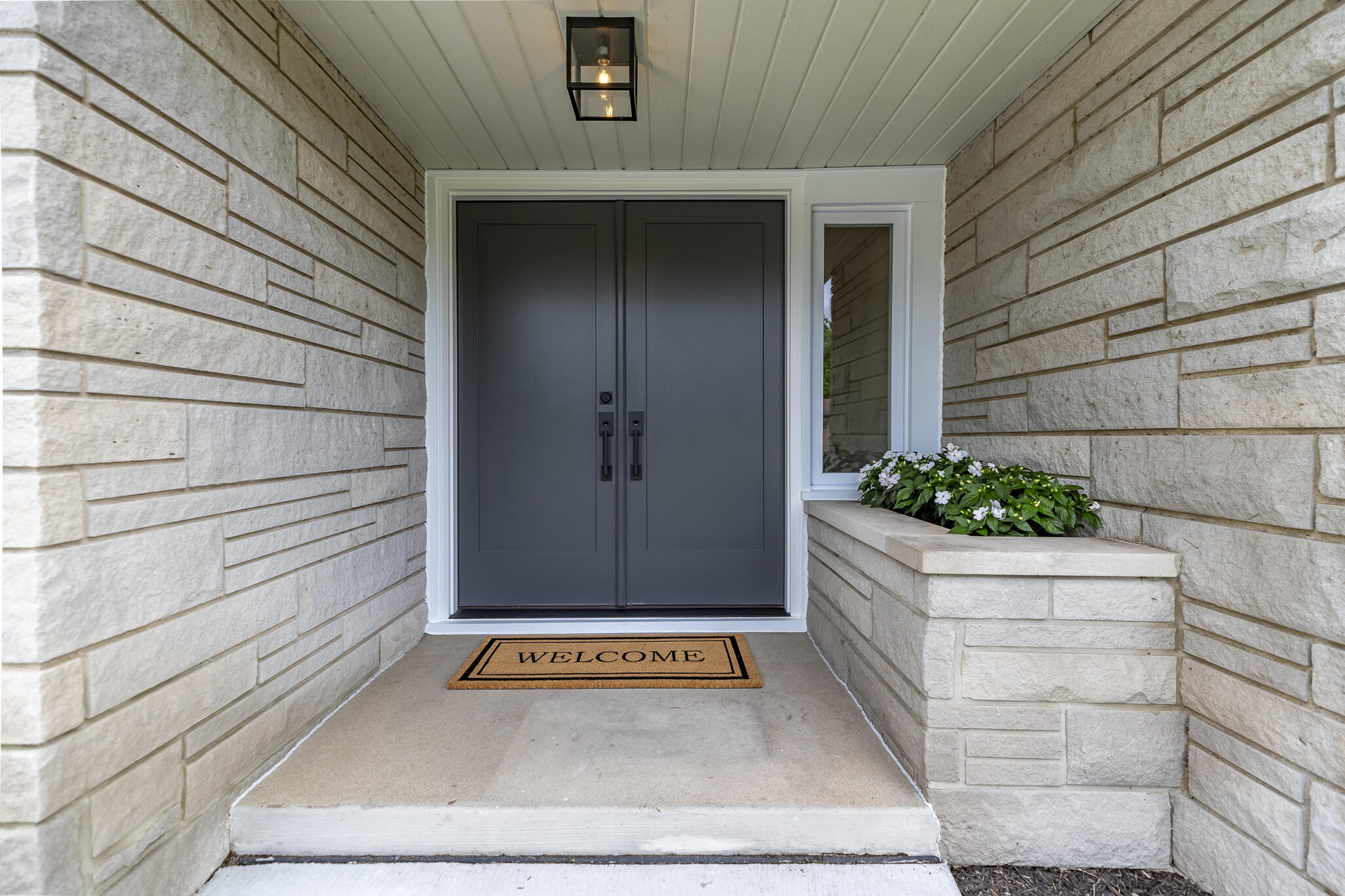 8837 Parkway Drive, Highland, IN 46322; Image #7