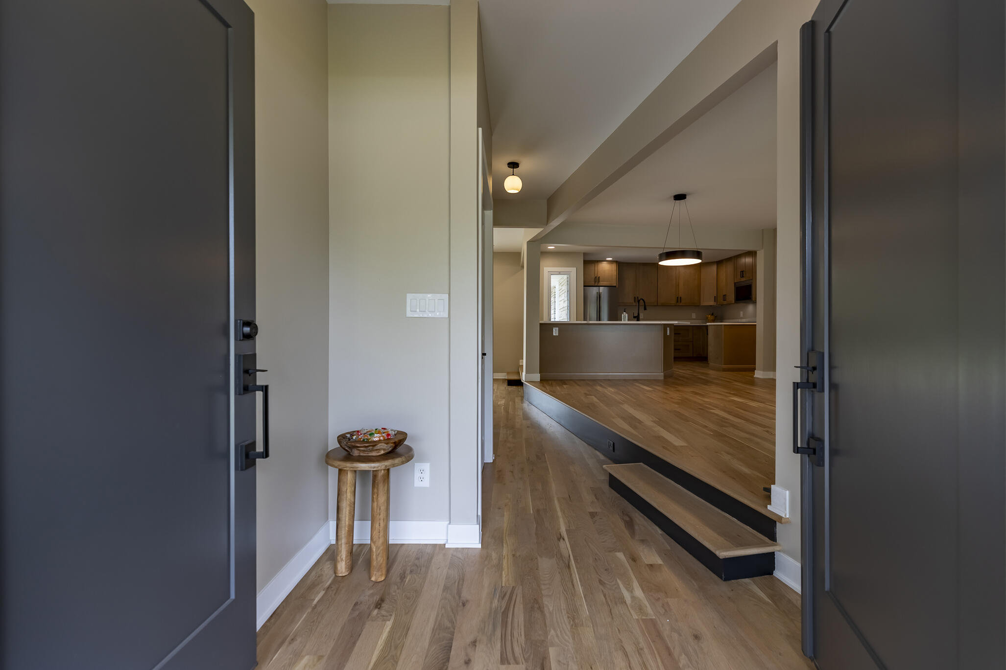 8837 Parkway Drive, Highland, IN 46322; Image #8