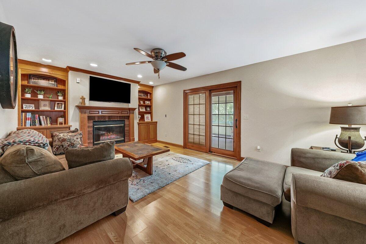 1200 Seminole Drive, Crown Point, IN 46307; Image #11