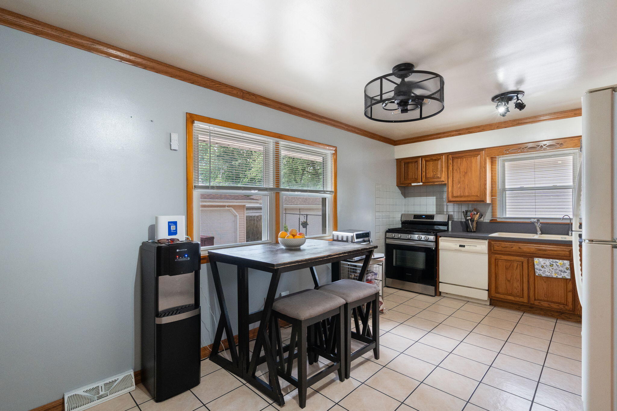 3428 Grand Boulevard, Highland, IN 46322; Image #4
