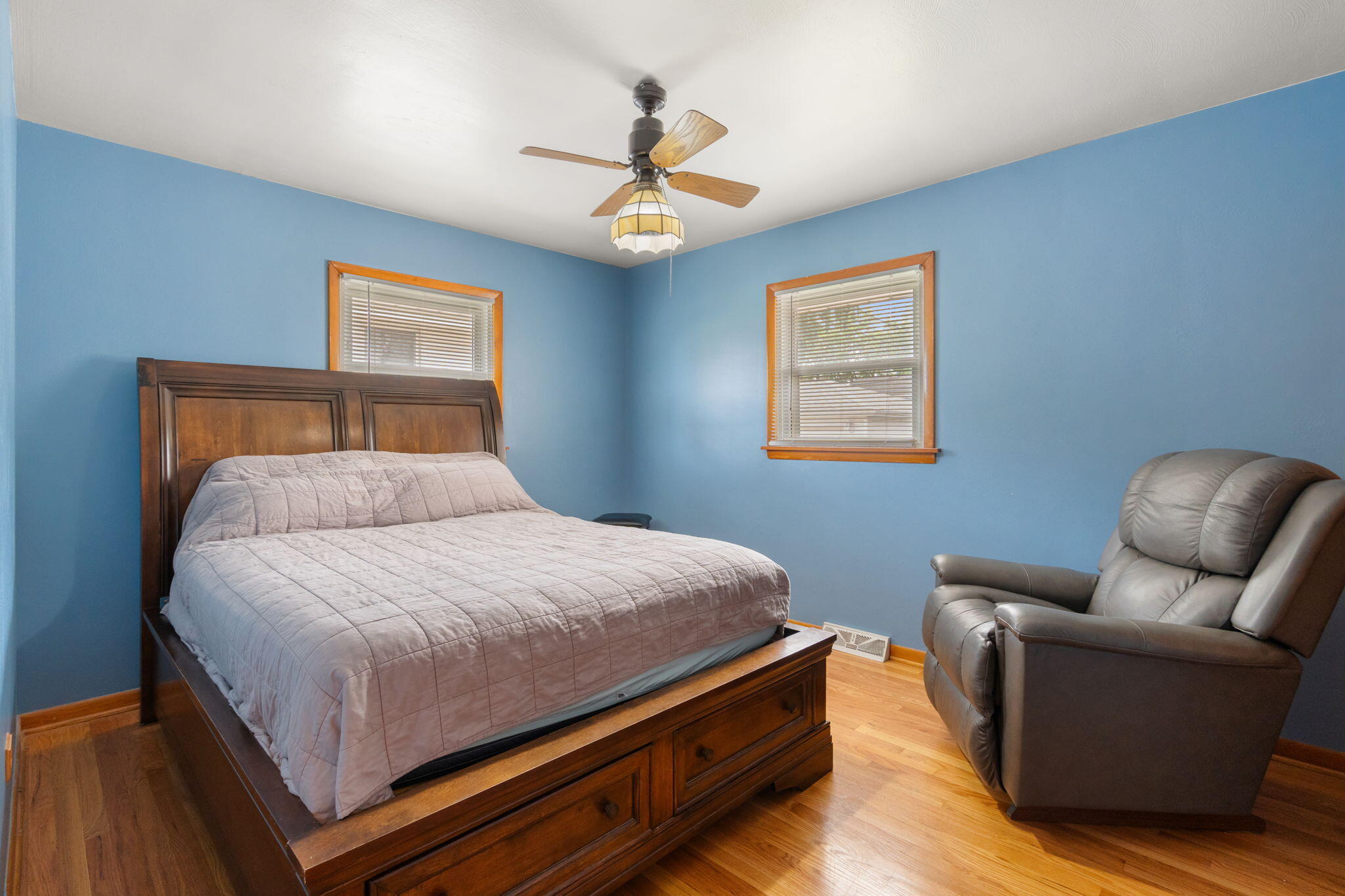 3428 Grand Boulevard, Highland, IN 46322; Image #9