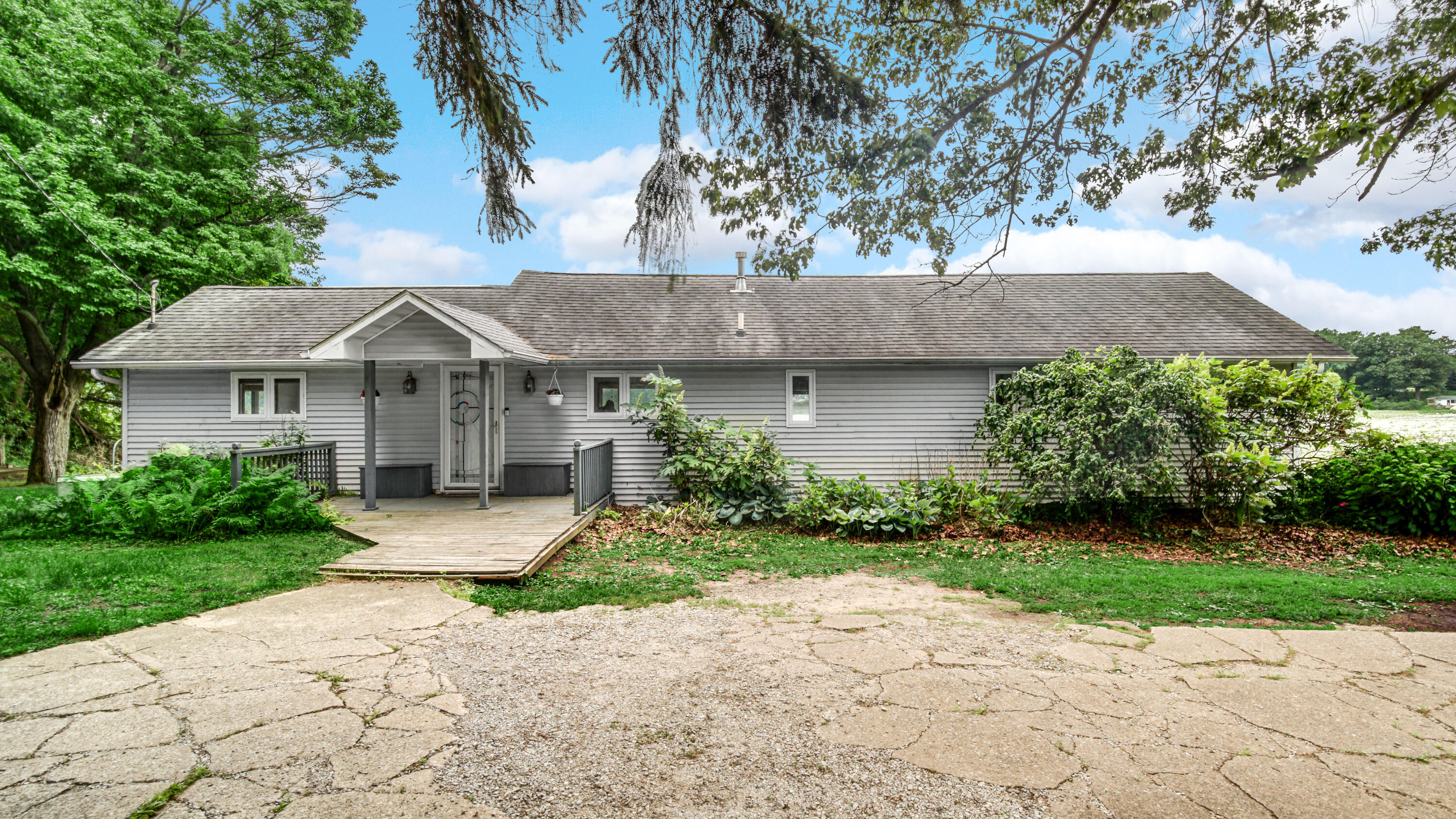 1556 W Severs Road, La Porte, IN 46350; Image #12