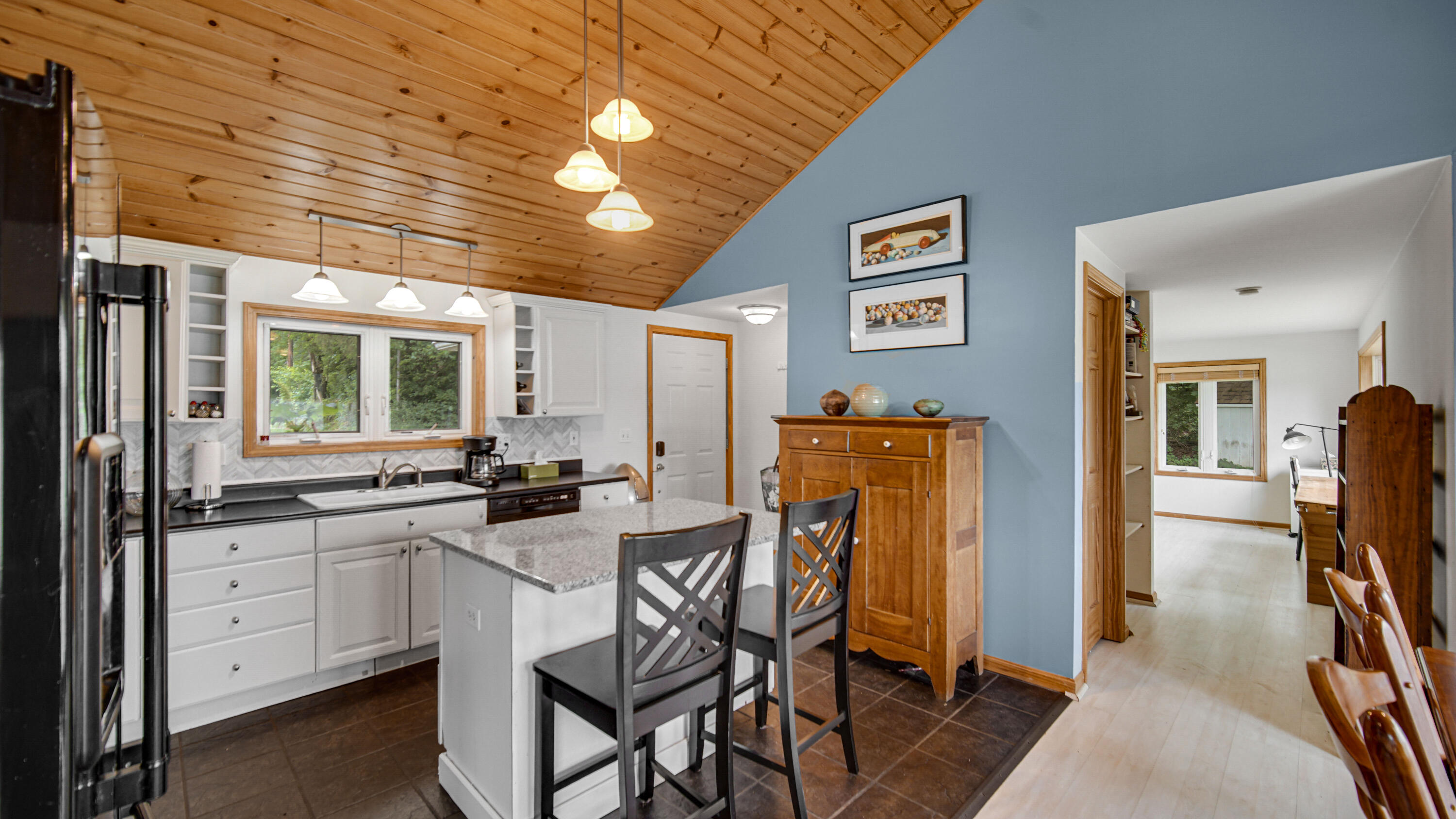 1556 W Severs Road, La Porte, IN 46350; Image #14