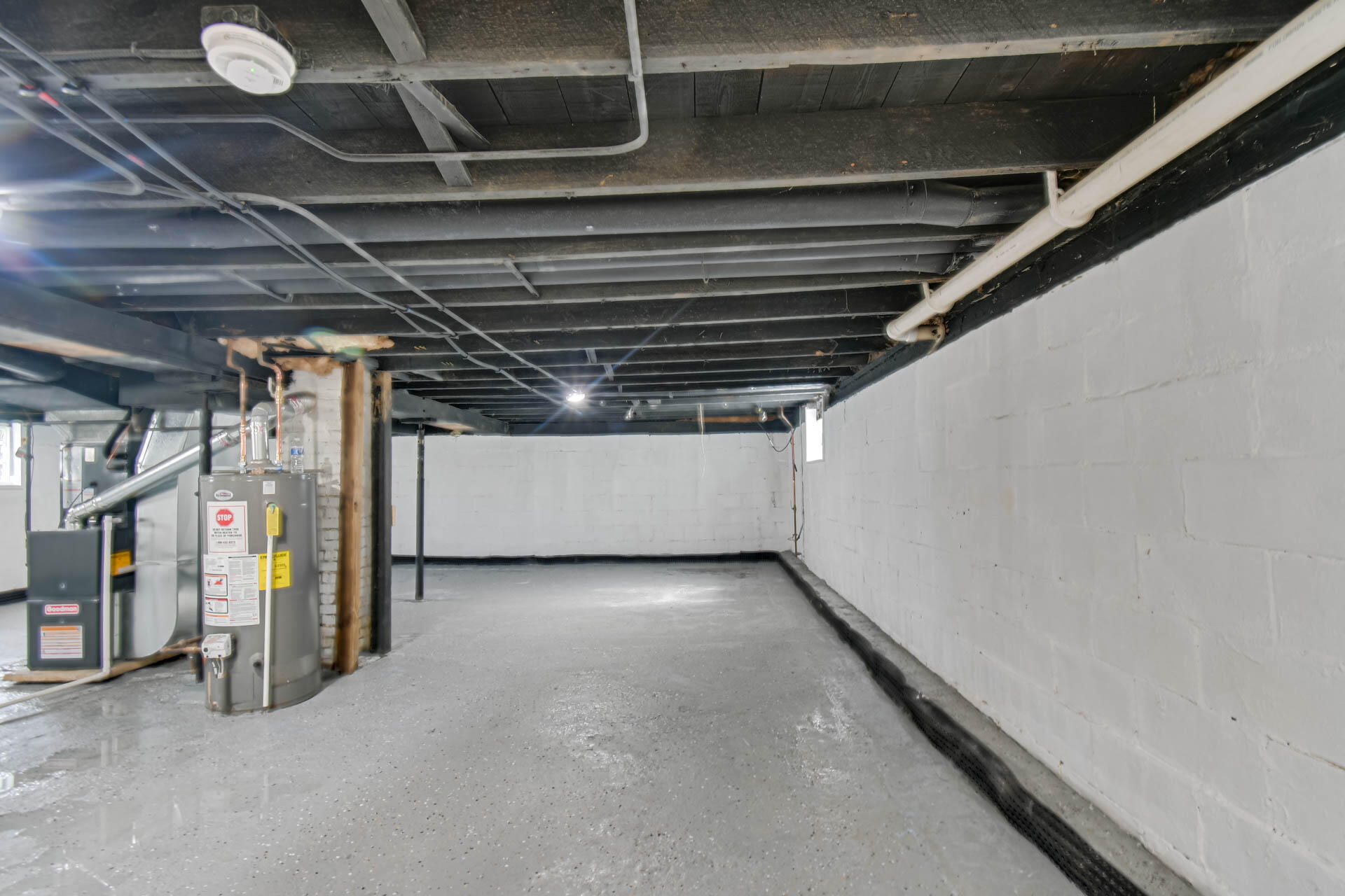 1011 Marquette Road, Lake Station, IN 46405; Image #15