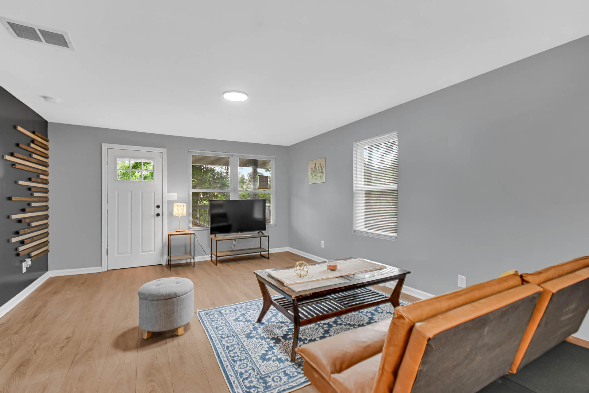 1011 Marquette Road, Lake Station, IN 46405; Image #3
