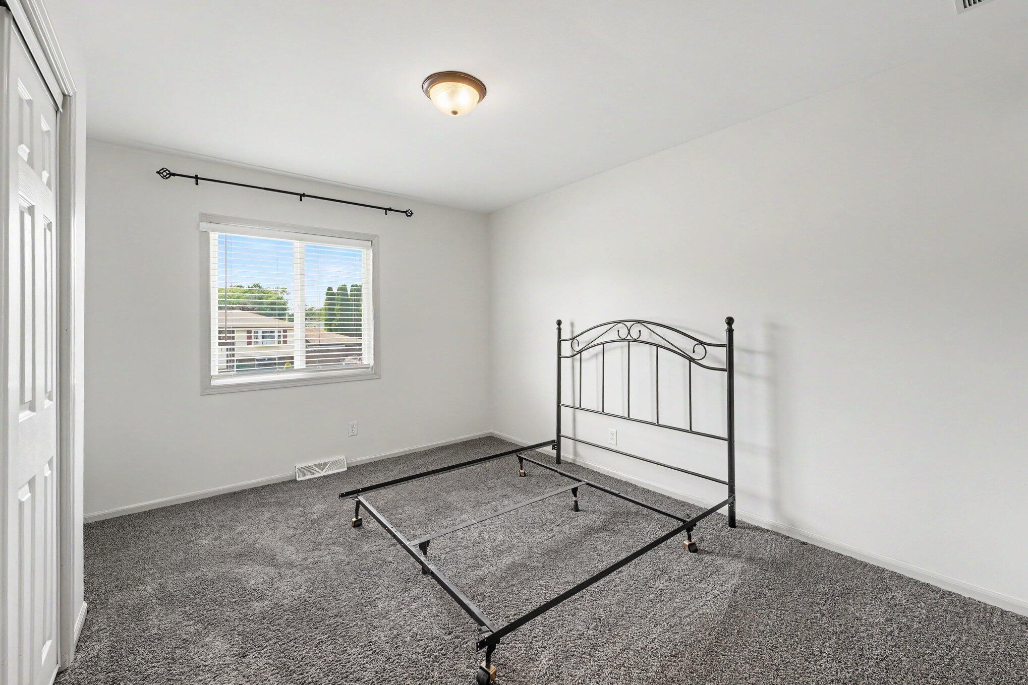 3217 Atlanta Boulevard, Portage, IN 46368; Image #22