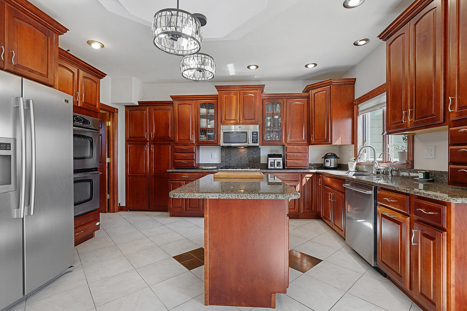 13643 Grant Street, Crown Point, IN 46307; Image #5