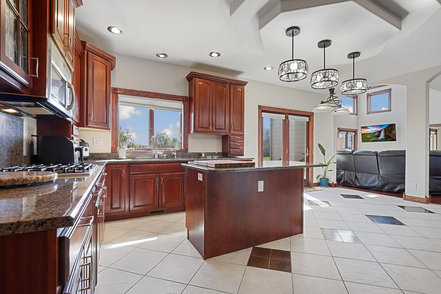 13643 Grant Street, Crown Point, IN 46307; Image #7