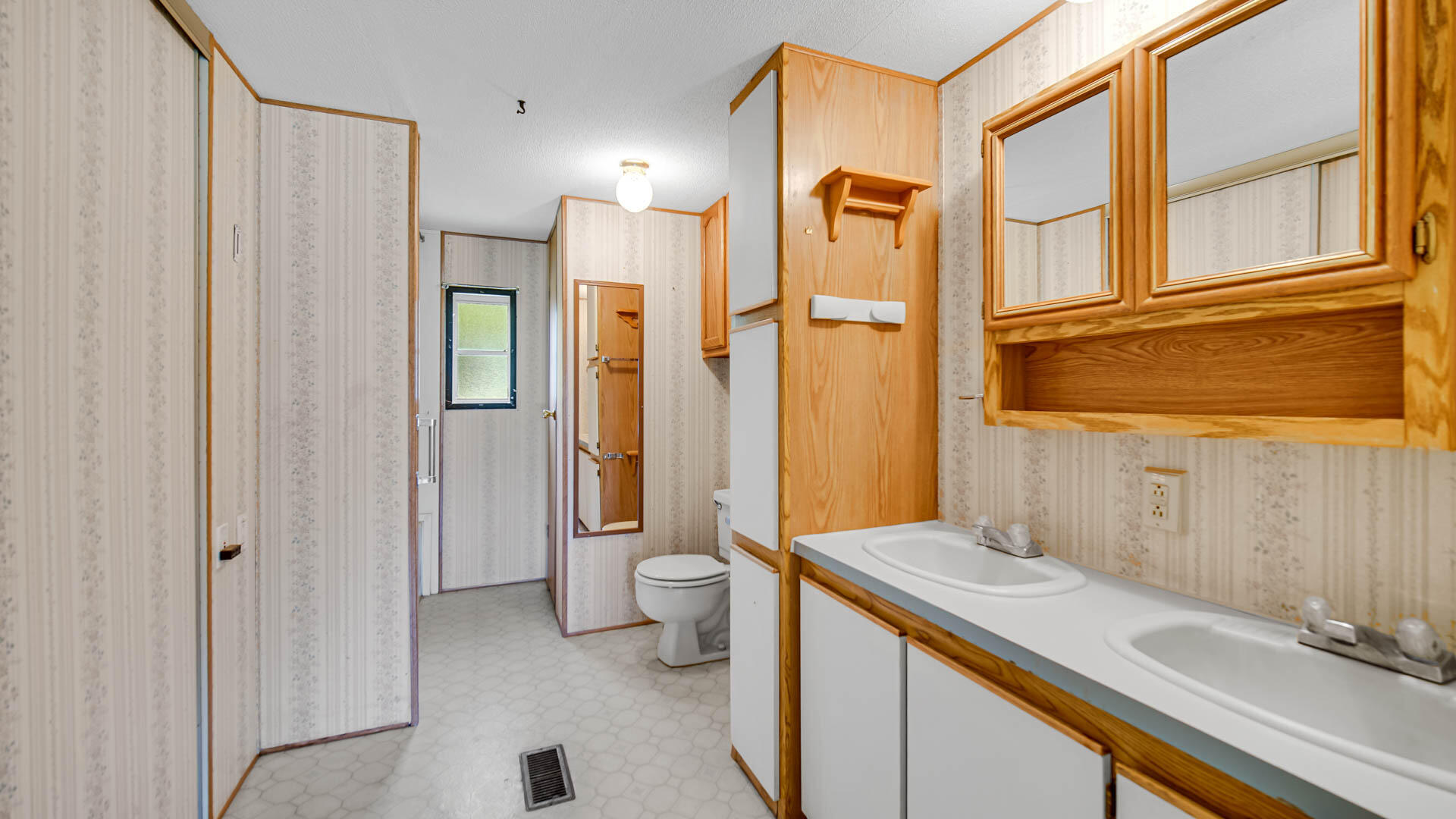 8176 W Pahs Road, Michigan City, IN 46360; Image #16