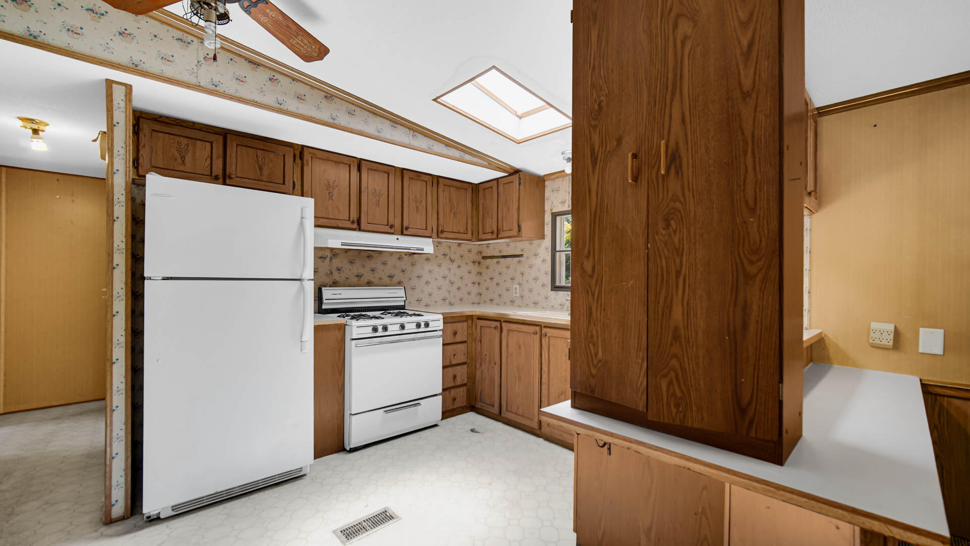 8176 W Pahs Road, Michigan City, IN 46360; Image #7