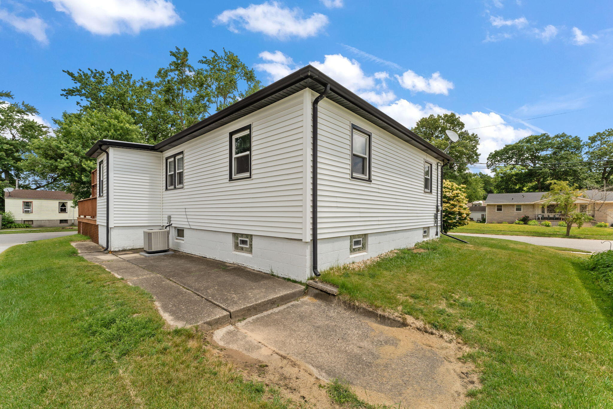 546 N Wheeler Street, Griffith, IN 46319; Image #18