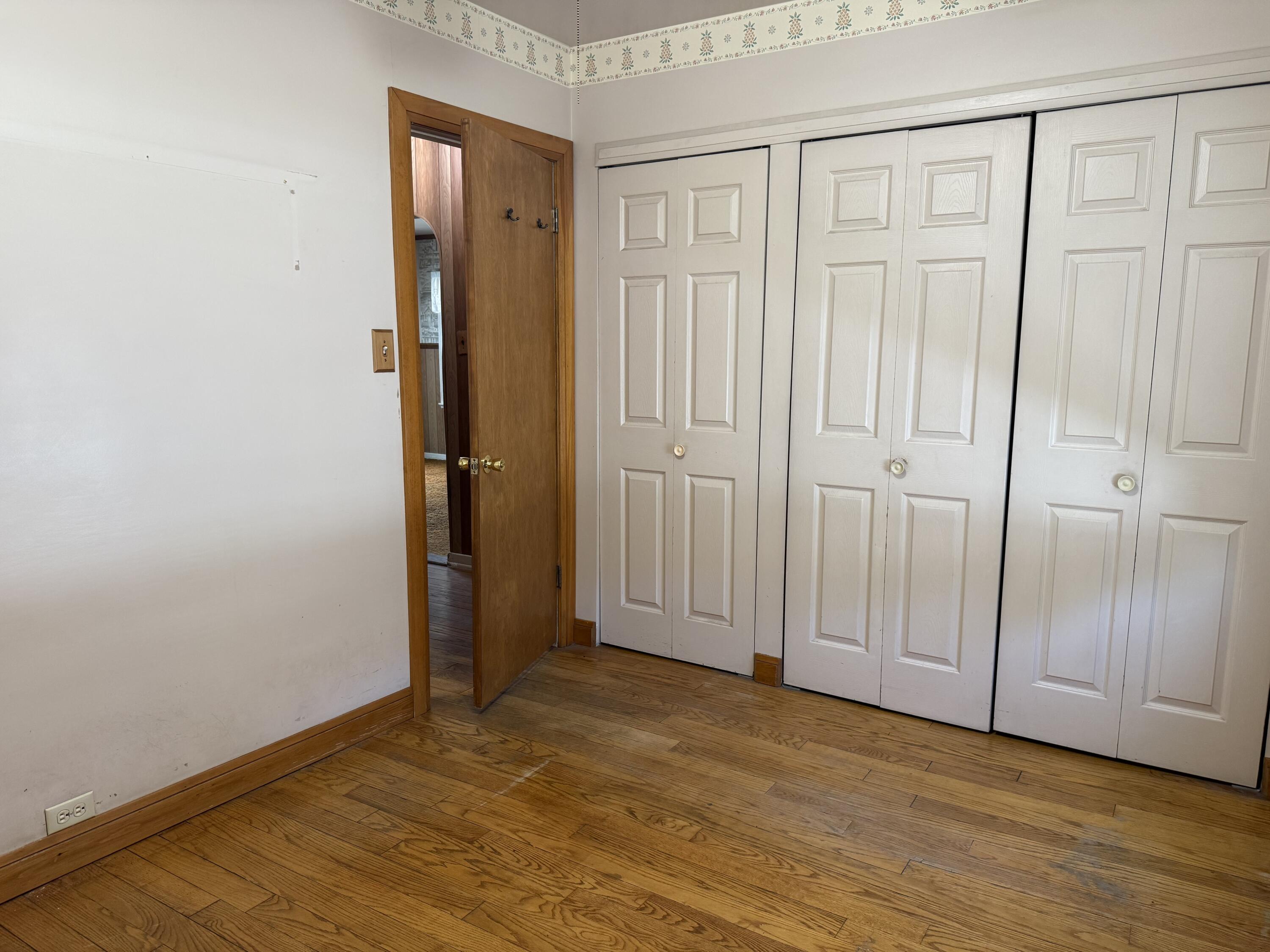 6937 Wicker Avenue, Hammond, IN 46323; Image #11