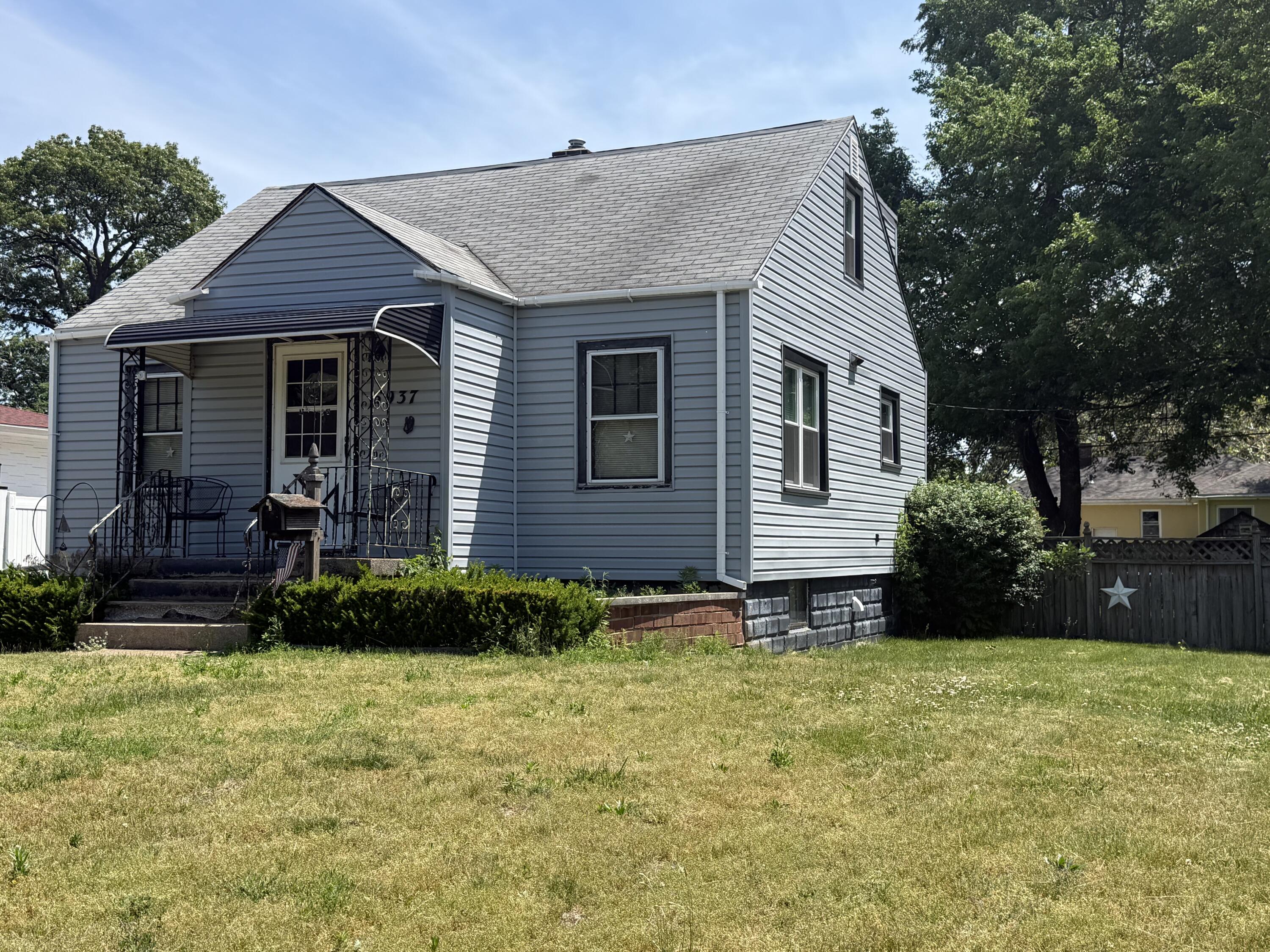 6937 Wicker Avenue, Hammond, IN 46323; Image #3