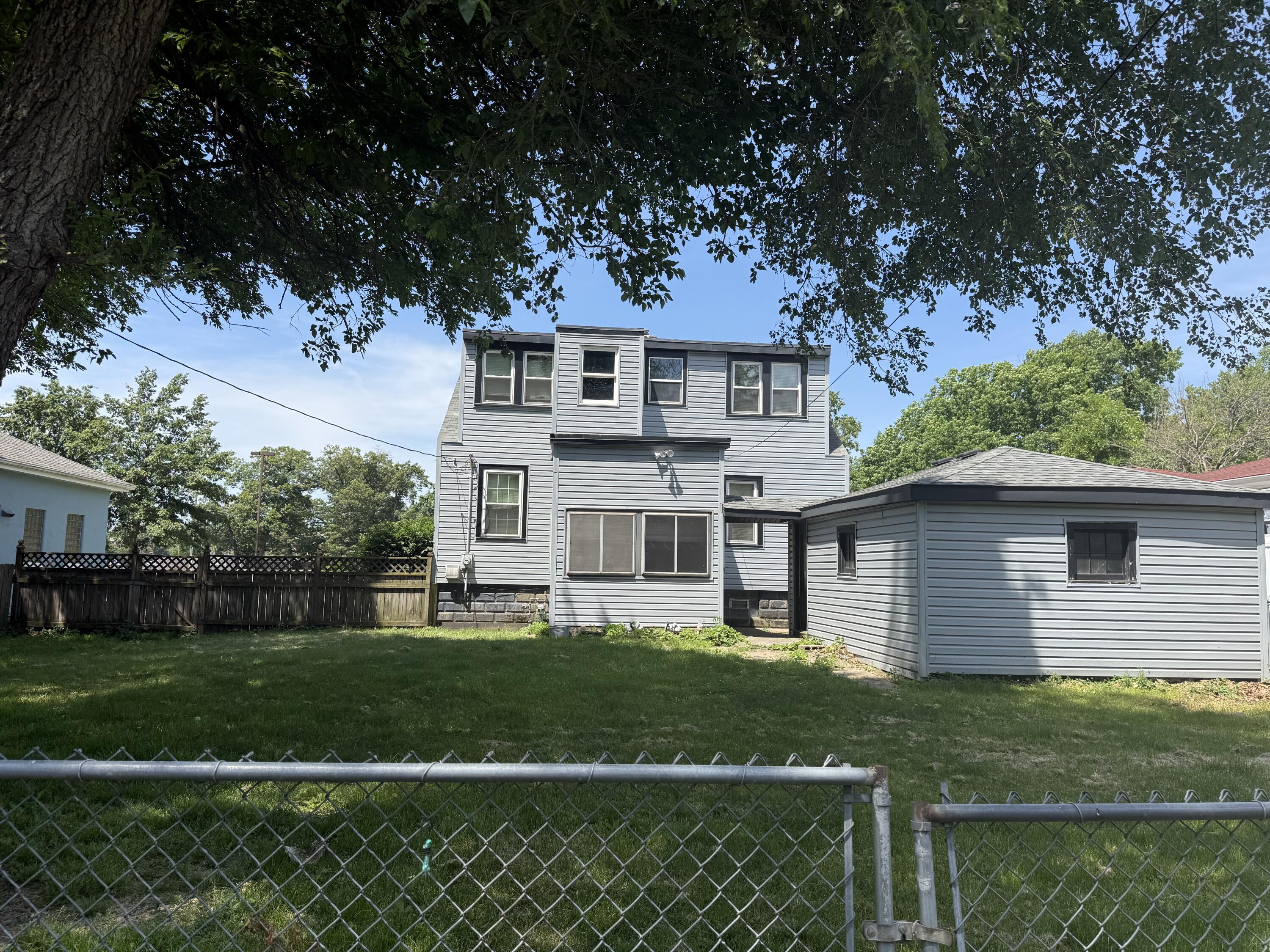 6937 Wicker Avenue, Hammond, IN 46323; Image #4