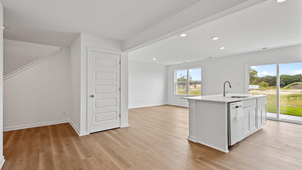 475 Cressmoor Boulevard, Hobart, IN 46342; Image #35