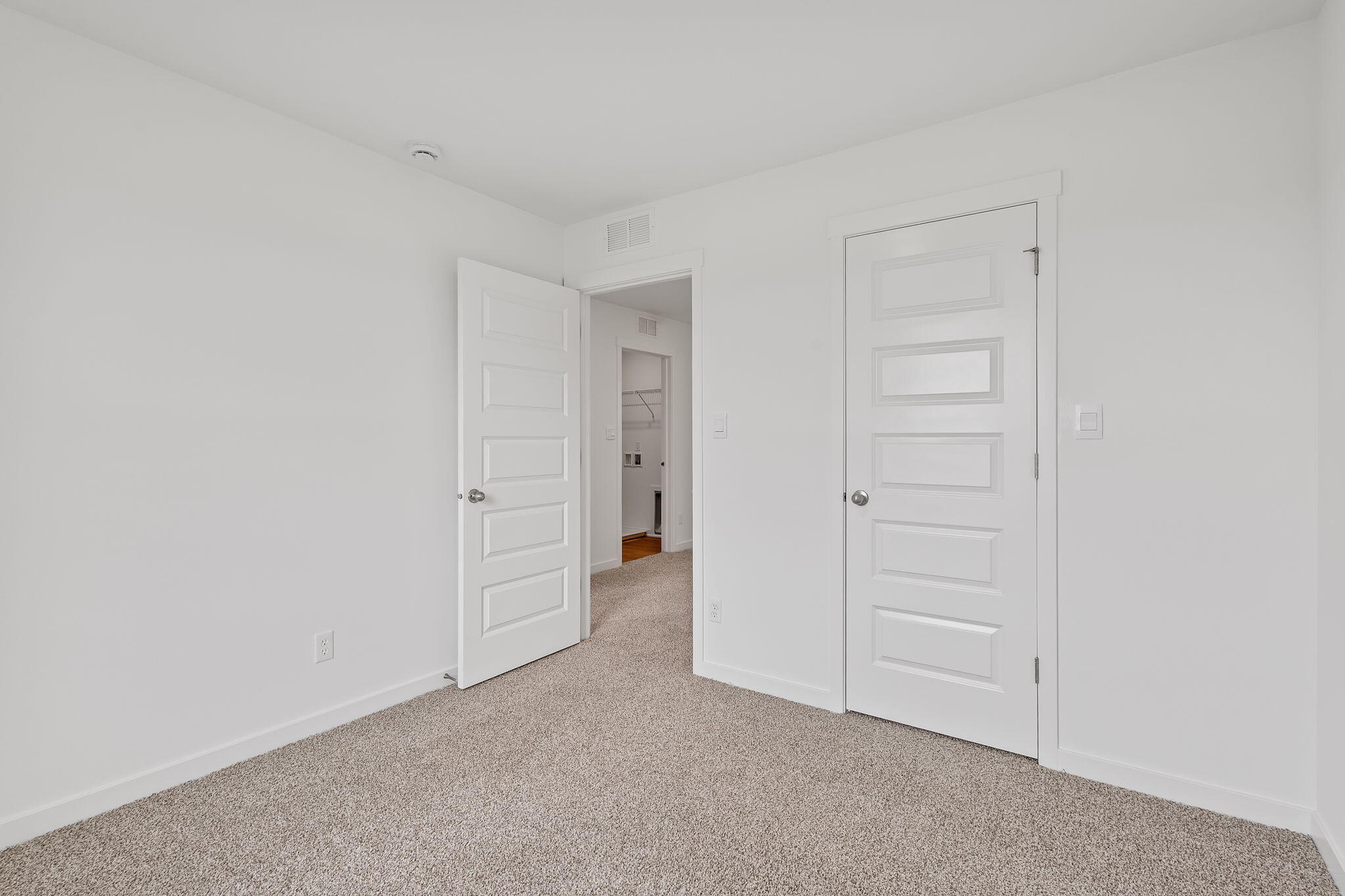 475 Cressmoor Boulevard, Hobart, IN 46342; Image #46
