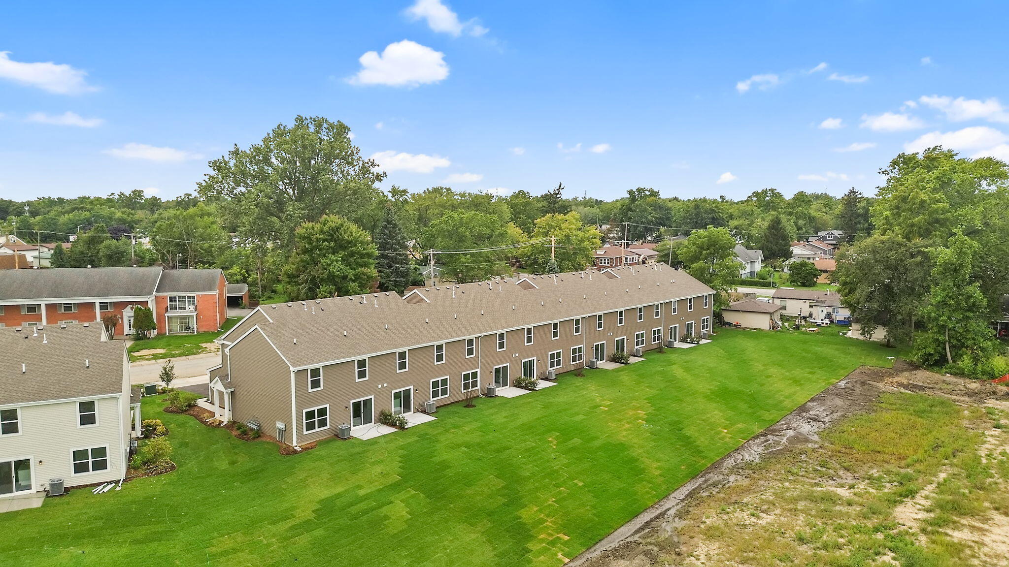 475 Cressmoor Boulevard, Hobart, IN 46342; Image #53