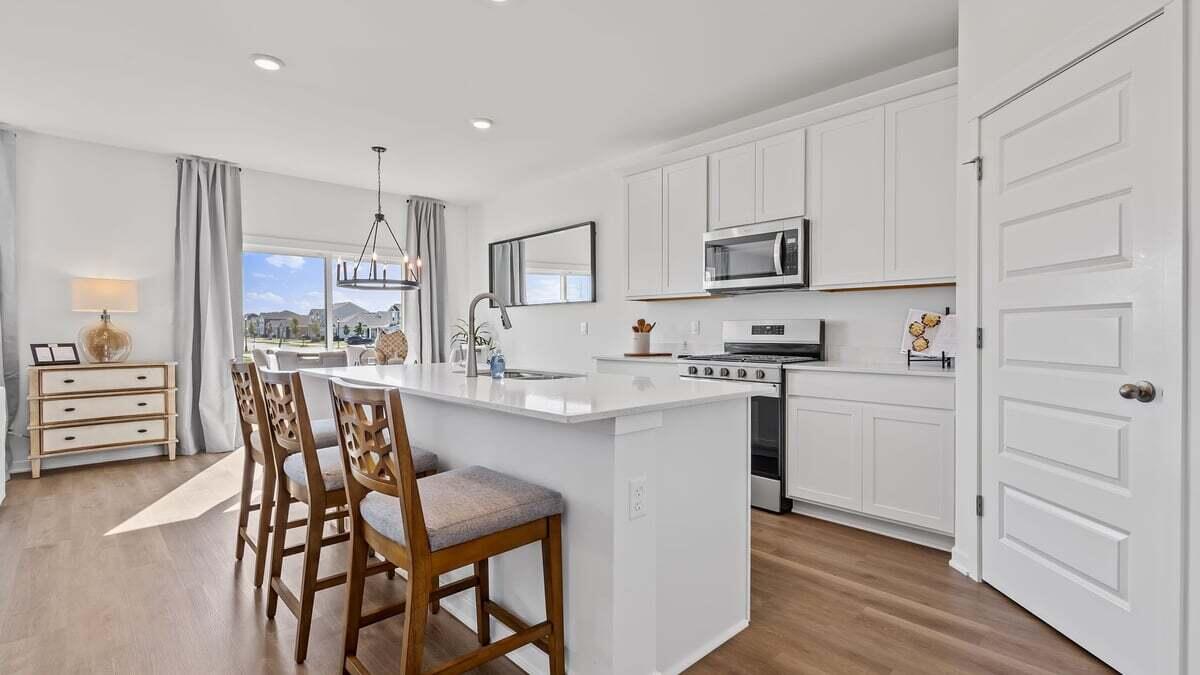 49 Larwick Circle, Valparaiso, IN 46385; Image #2