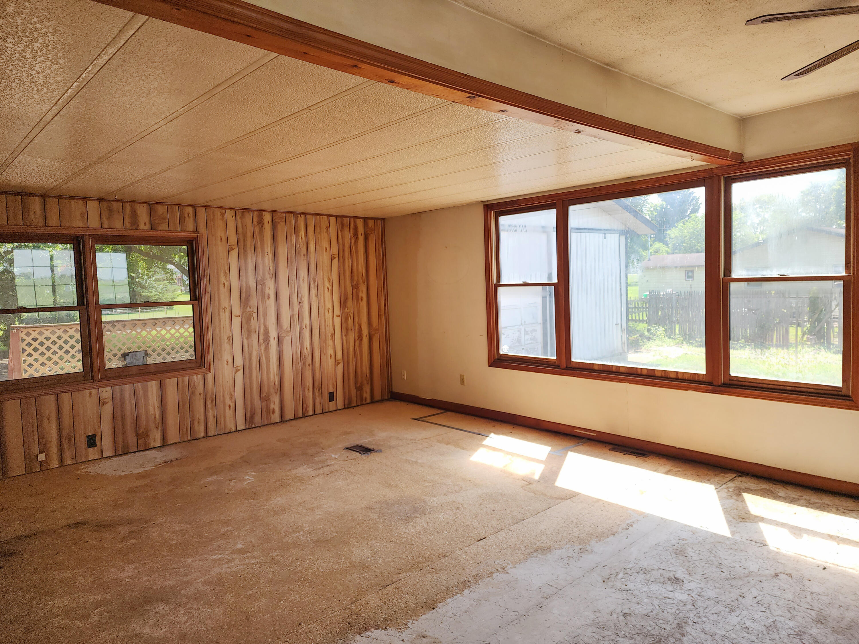 3882 E 200 S, La Porte, IN 46350; Image #3