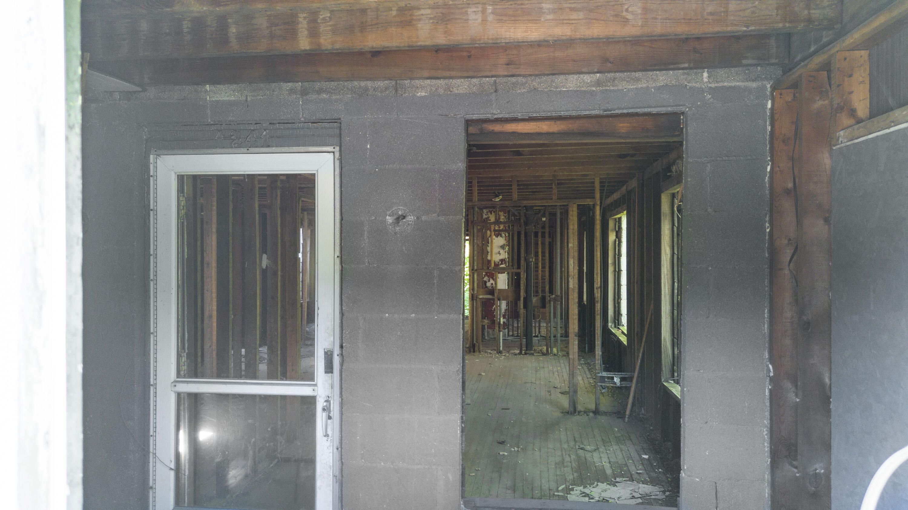1241 W 17th Avenue, Gary, IN 46407; Image #11