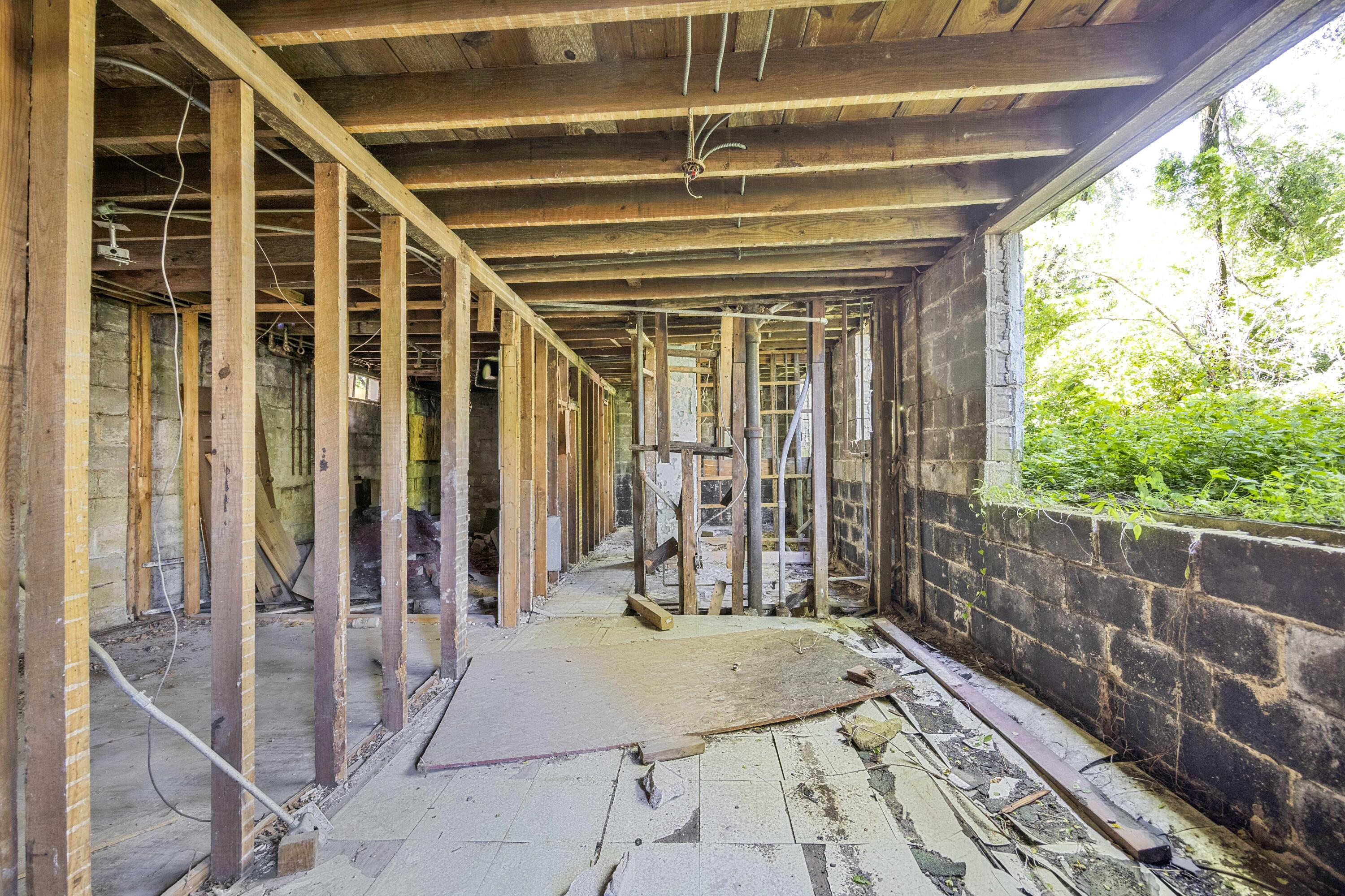 1241 W 17th Avenue, Gary, IN 46407; Image #15