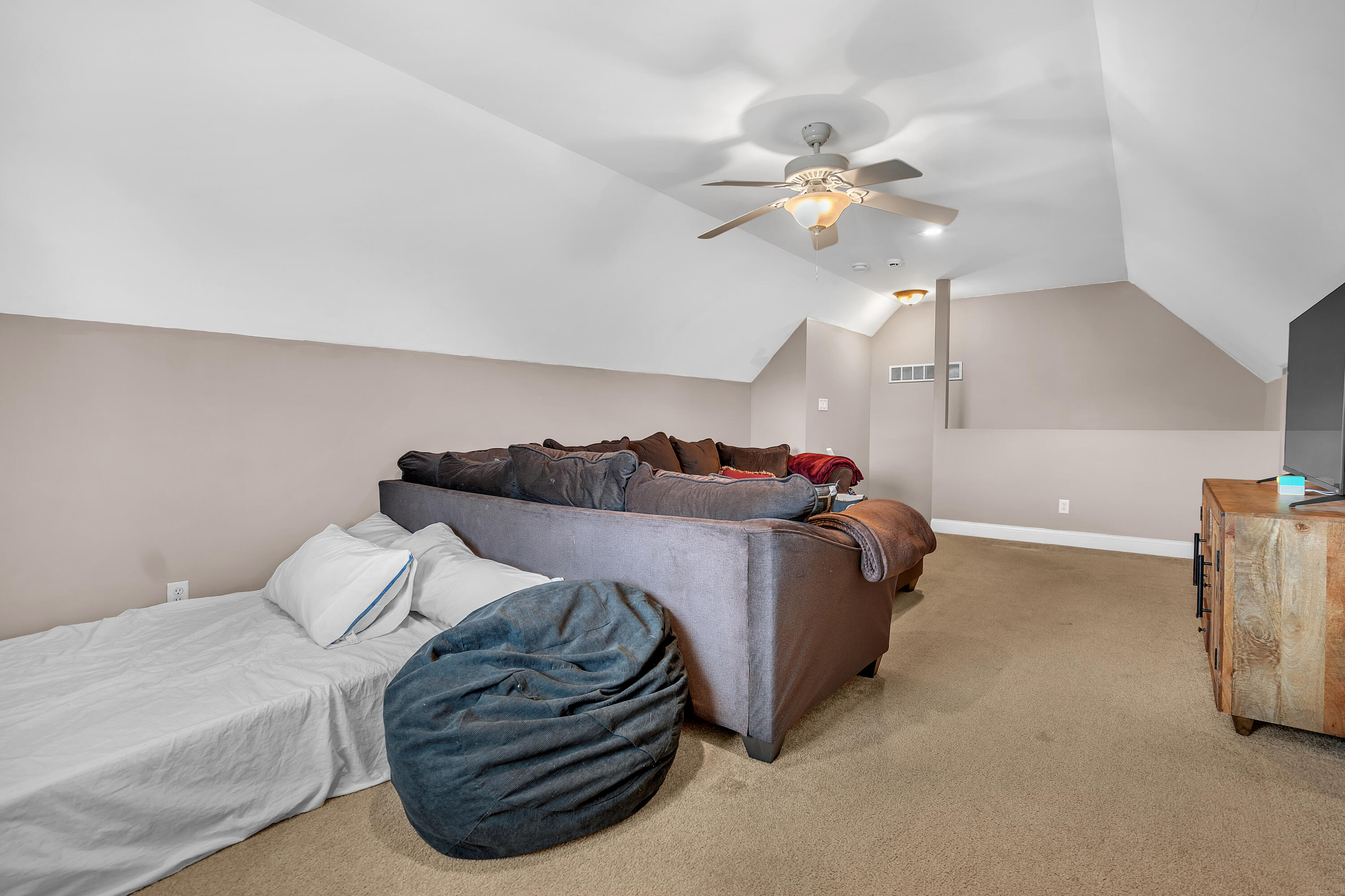 713 Ironwood Street NW, DeMotte, IN 46310; Image #25