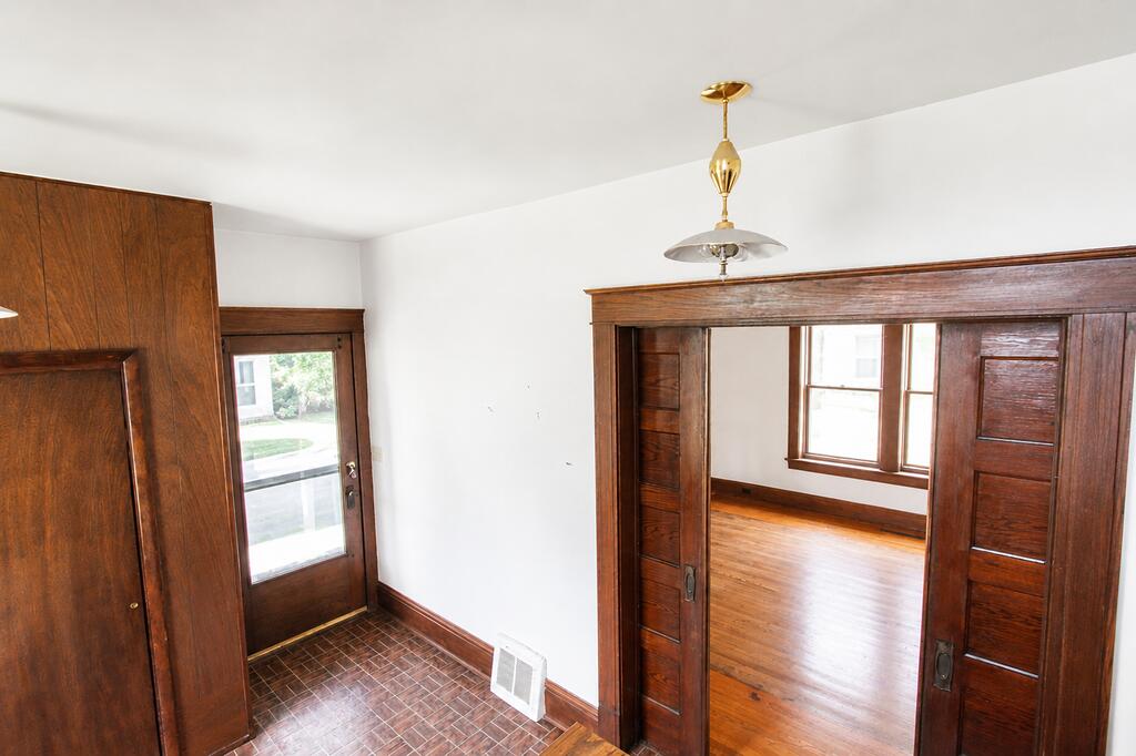 111 Noble Street, La Porte, IN 46350; Image #11