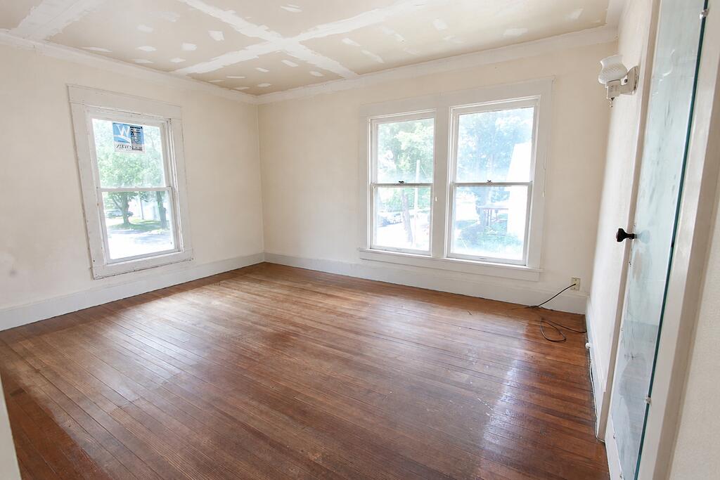111 Noble Street, La Porte, IN 46350; Image #14
