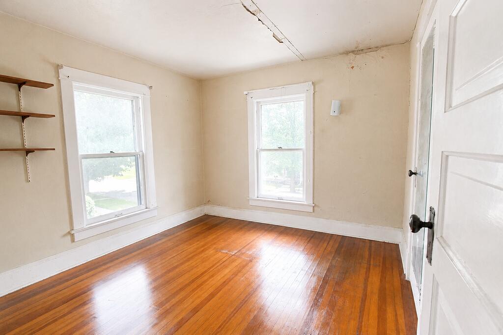 111 Noble Street, La Porte, IN 46350; Image #15