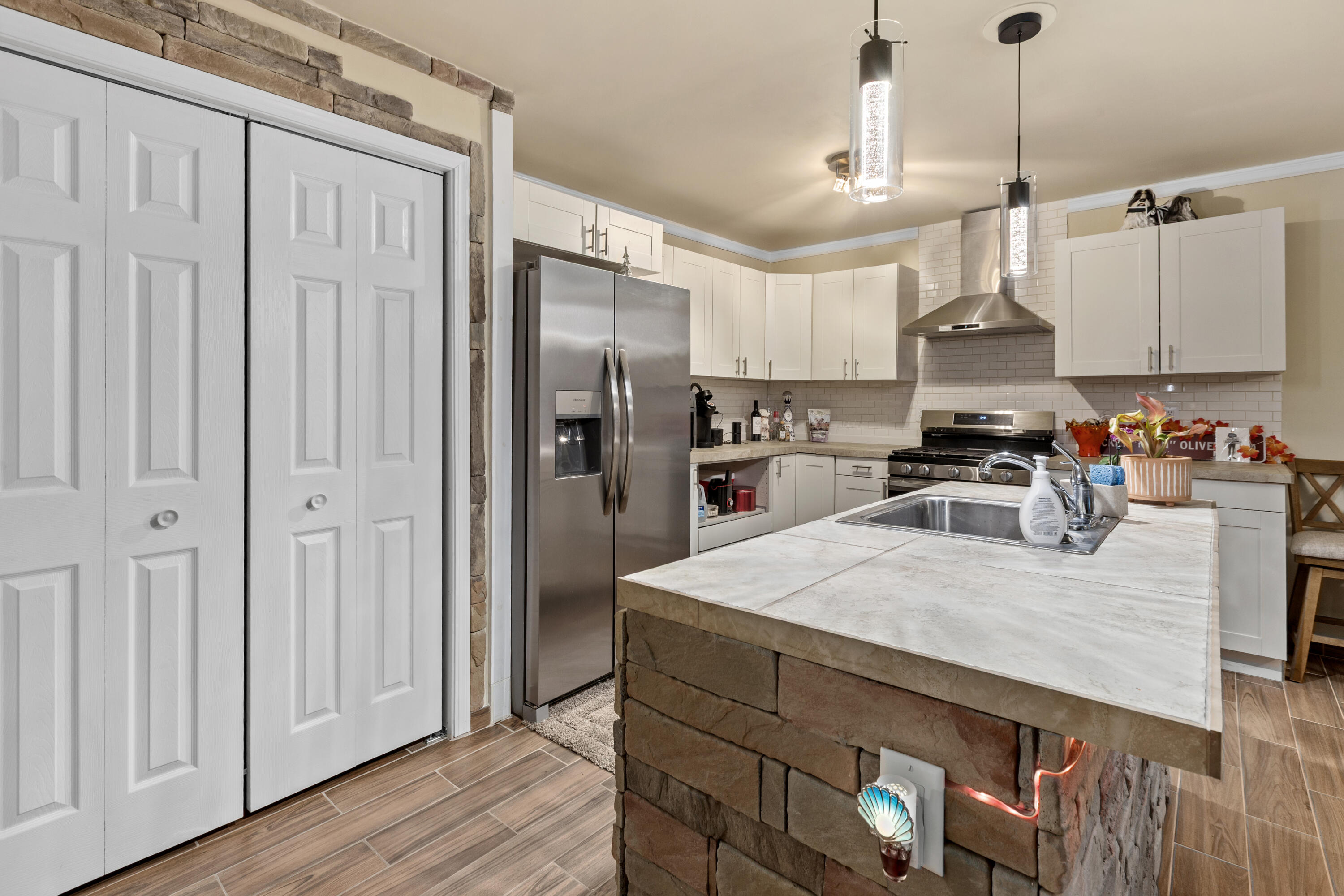 426 S Liberty Street, Hobart, IN 46342; Image #11
