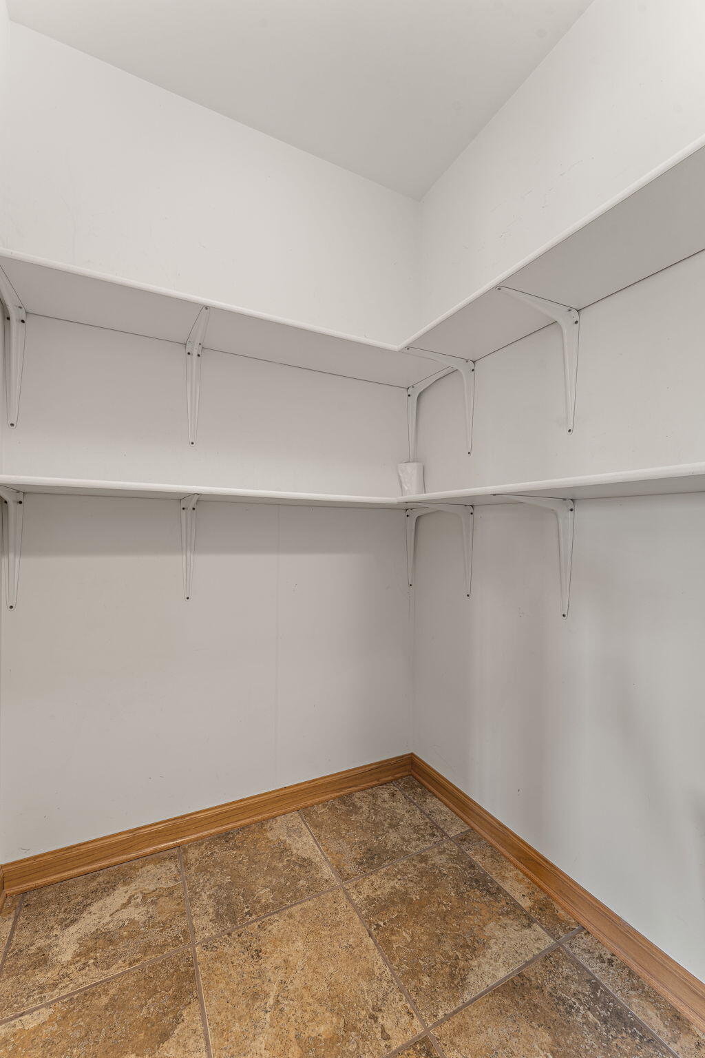 798 S 400 W, Hebron, IN 46341; Image #19