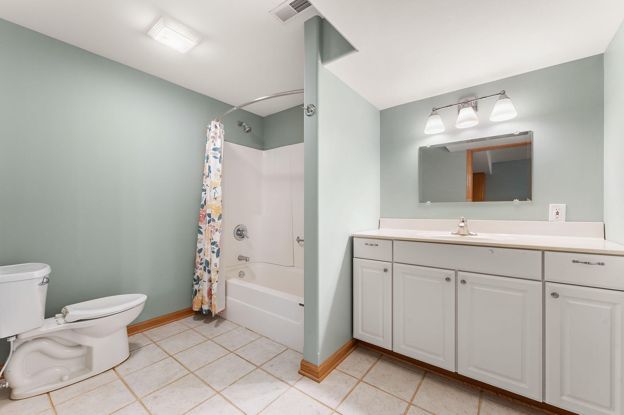 798 S 400 W, Hebron, IN 46341; Image #40