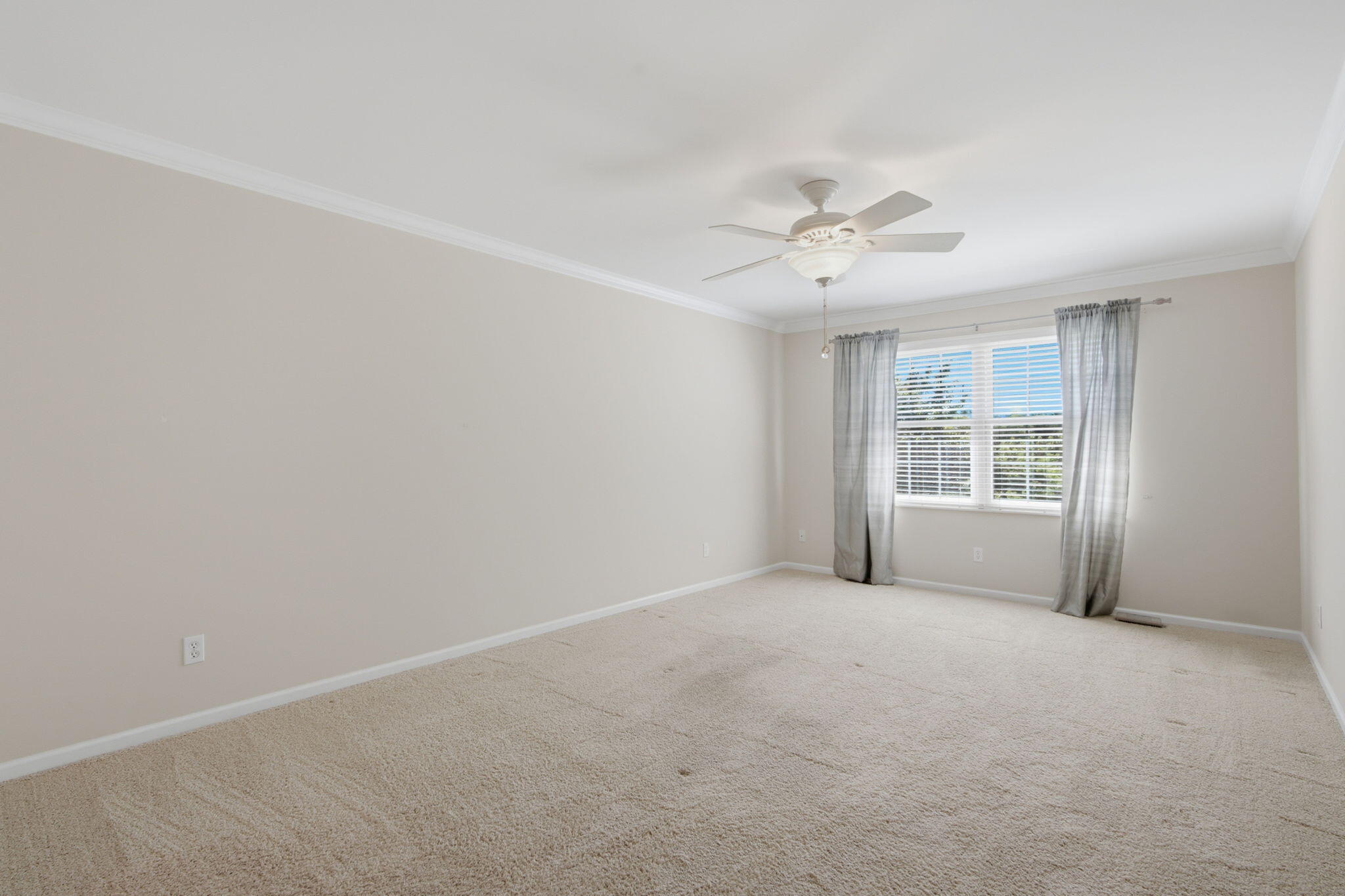10877 Mathias Drive, St. John, IN 46373; Image #9