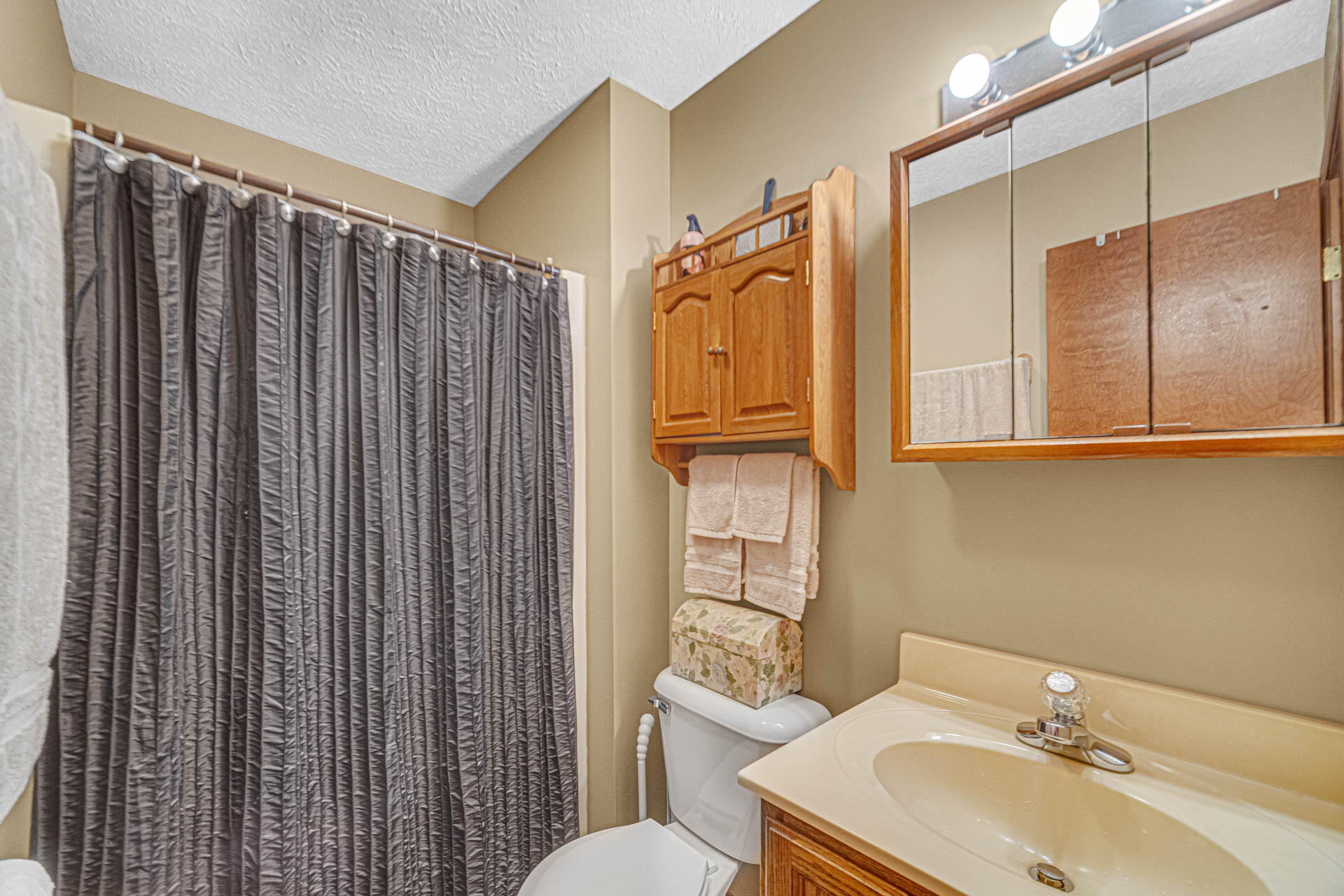 5843 Gardenia Avenue, Portage, IN 46368; Image #14