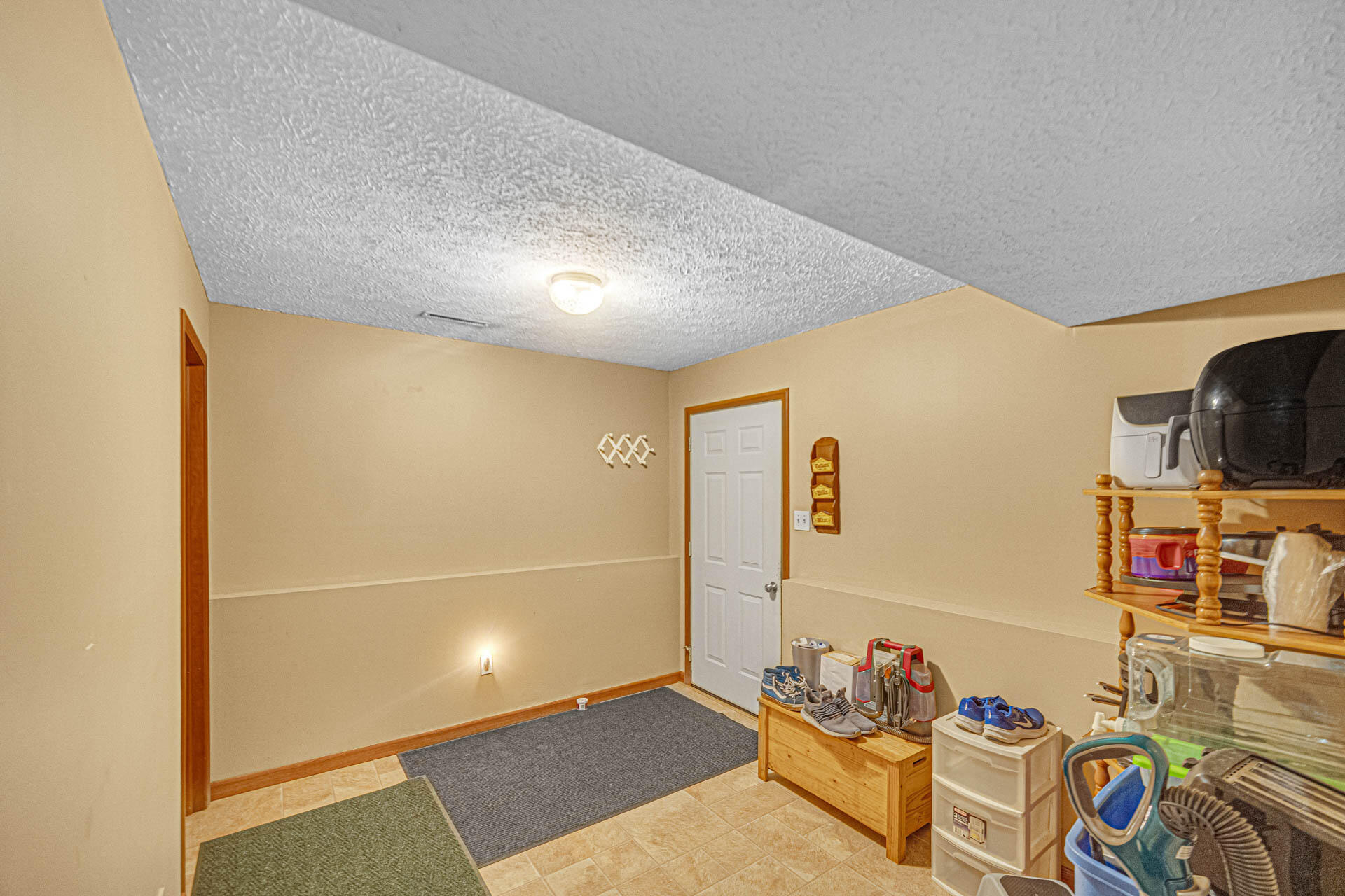 5843 Gardenia Avenue, Portage, IN 46368; Image #23