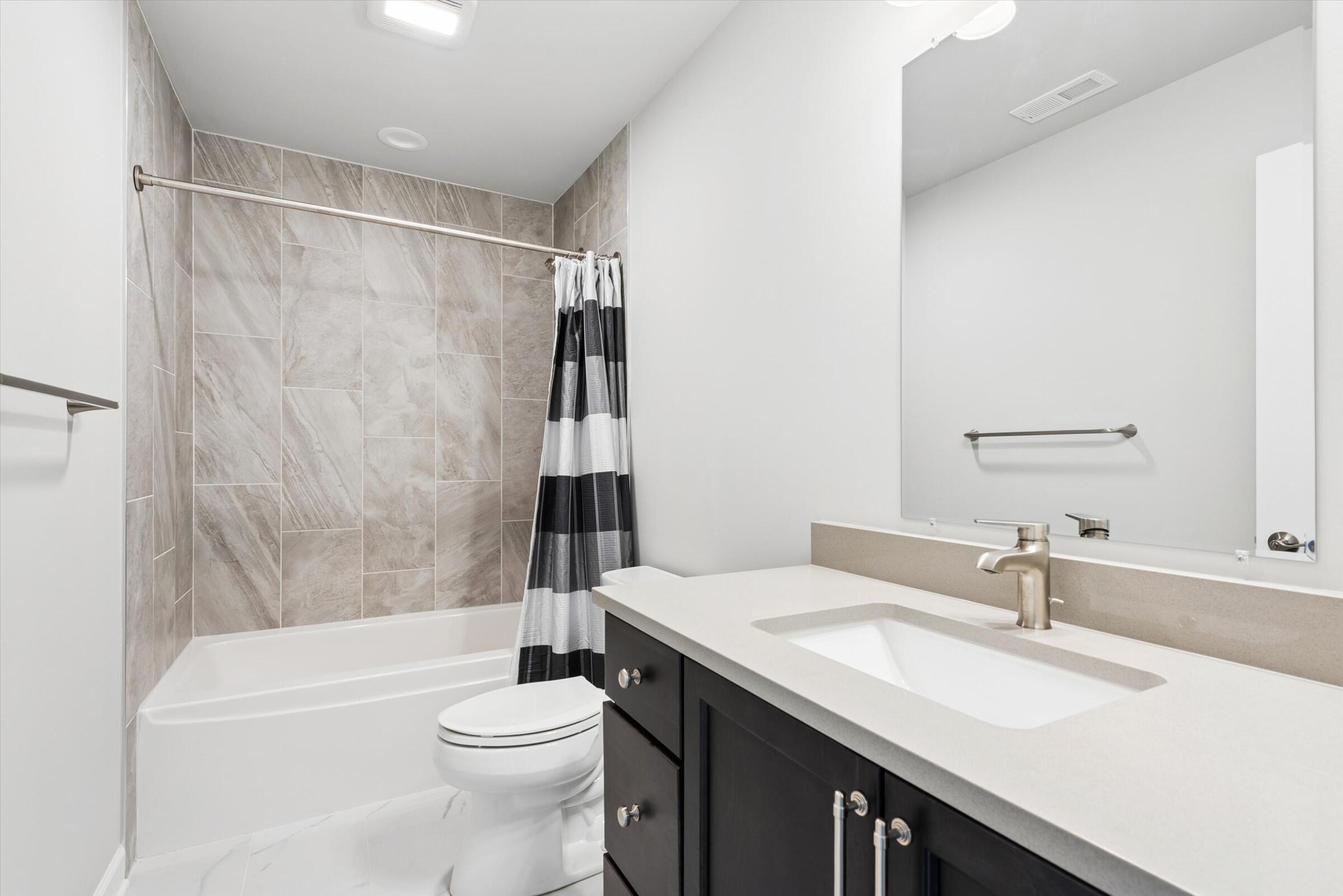 3202 Forestside Lane, Valparaiso, IN 46385; Image #22