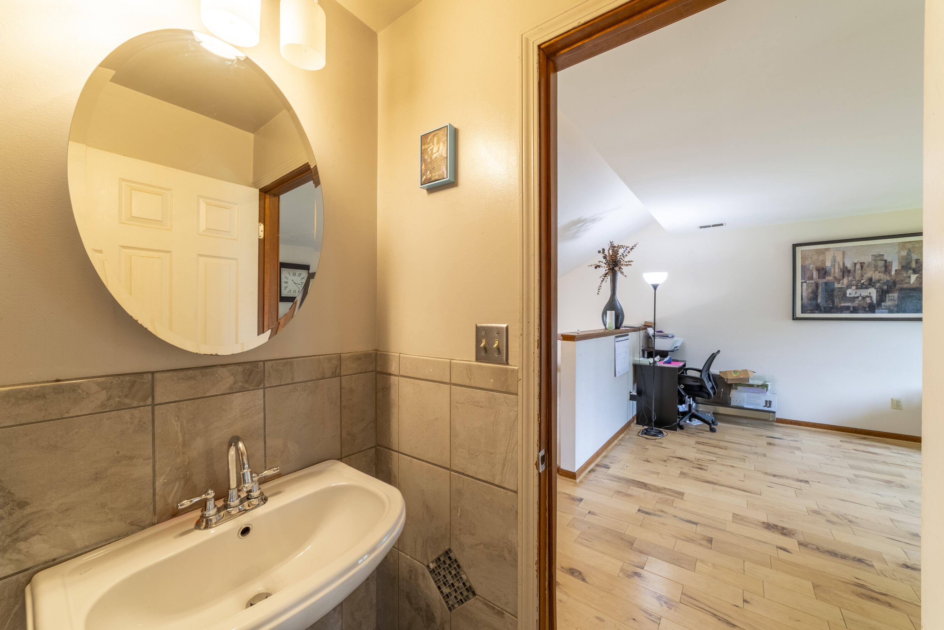 1494 Lake Street, Hobart, IN 46342; Image #23