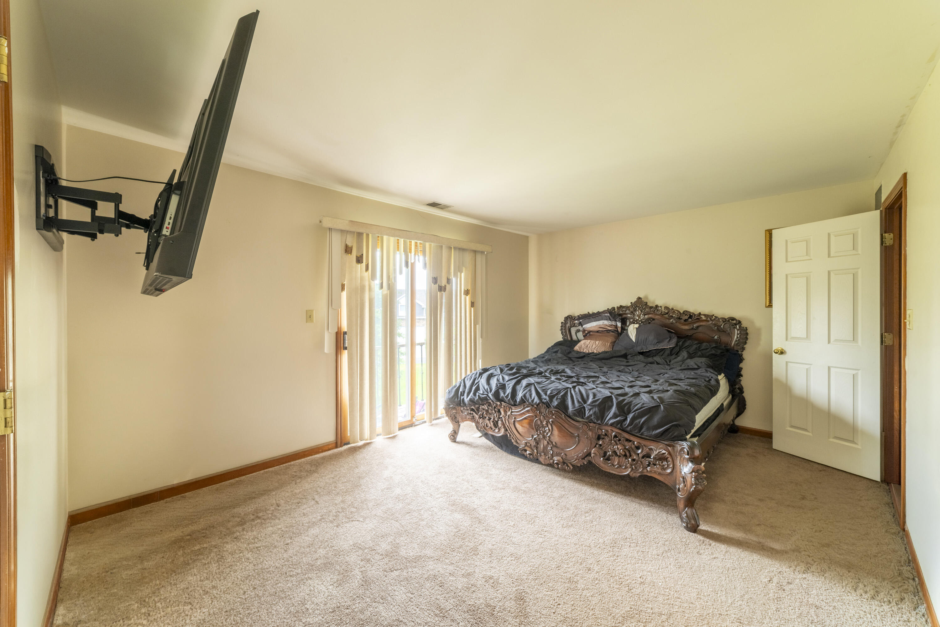 1494 Lake Street, Hobart, IN 46342; Image #24