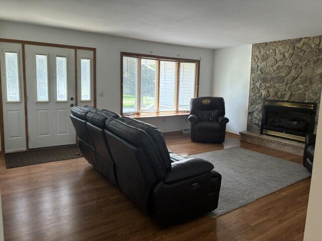 6952 Blackberry Court, DeMotte, IN 46310; Image #12
