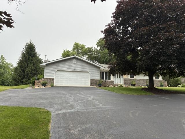 6952 Blackberry Court, DeMotte, IN 46310; Image #2