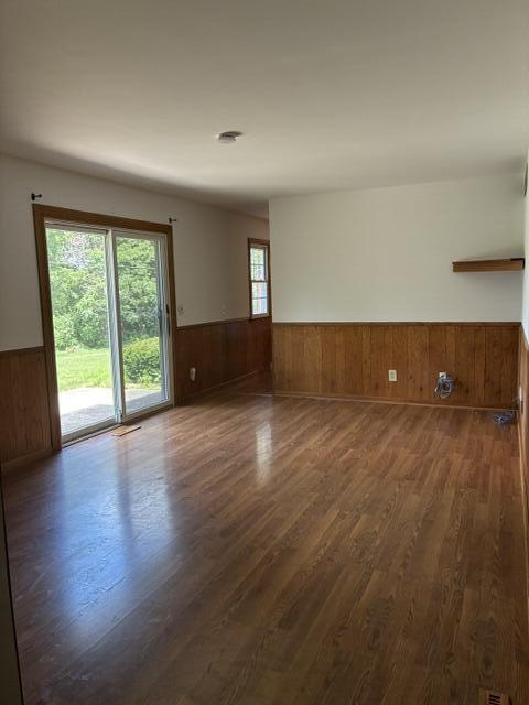 6952 Blackberry Court, DeMotte, IN 46310; Image #20