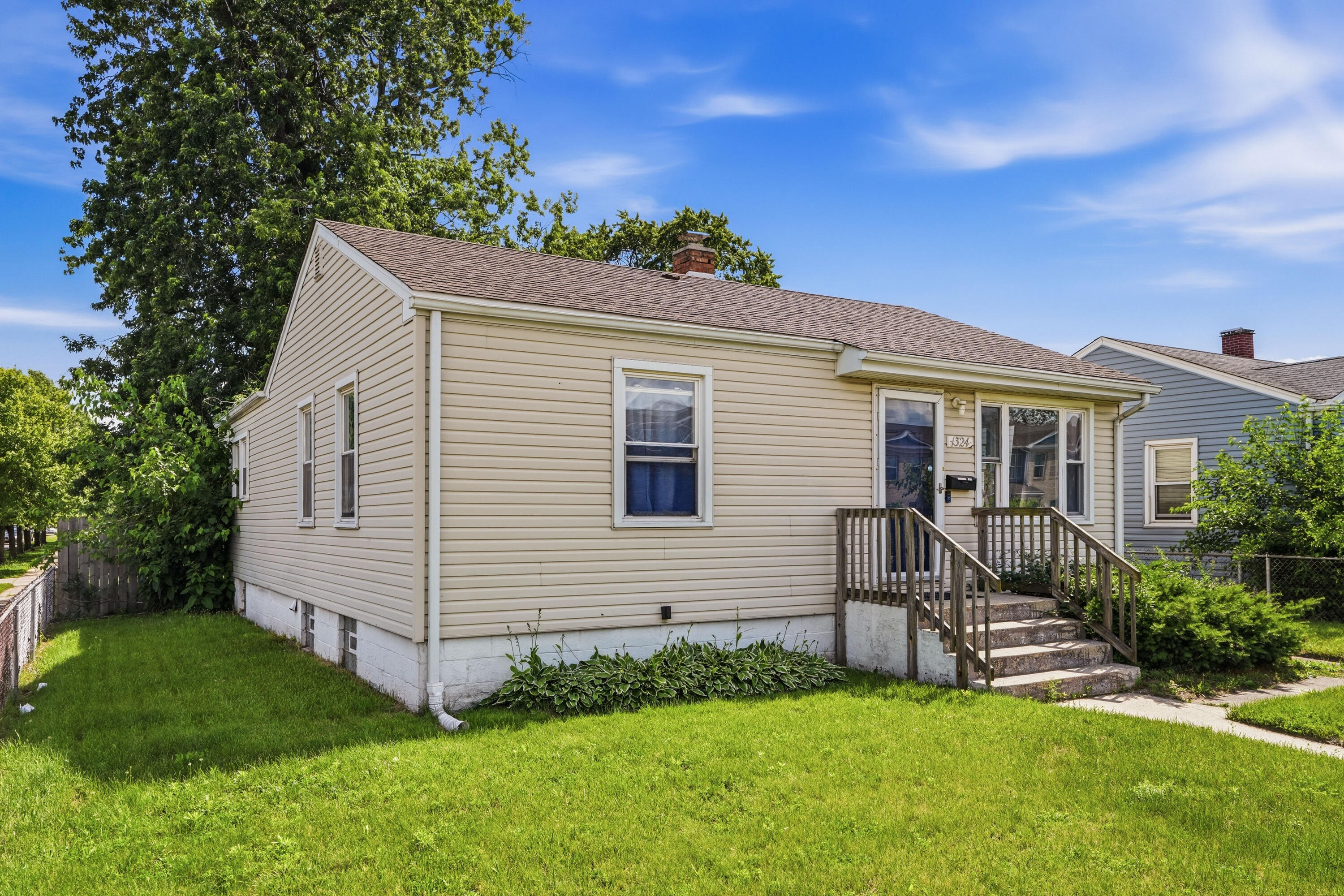 1324 175th Street, Hammond, IN 46324; Image #2