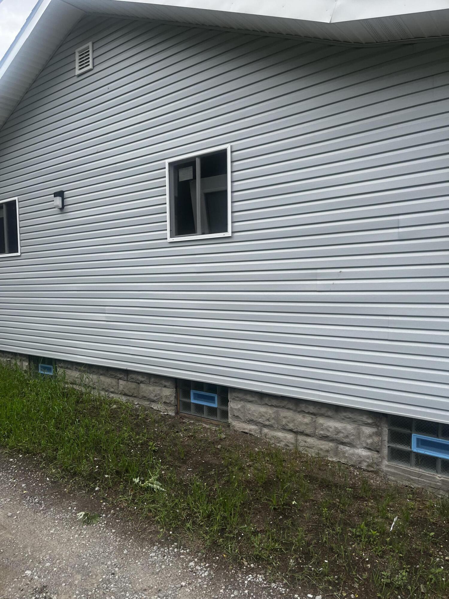 321 W 41st Avenue, Gary, IN 46408; Image #2
