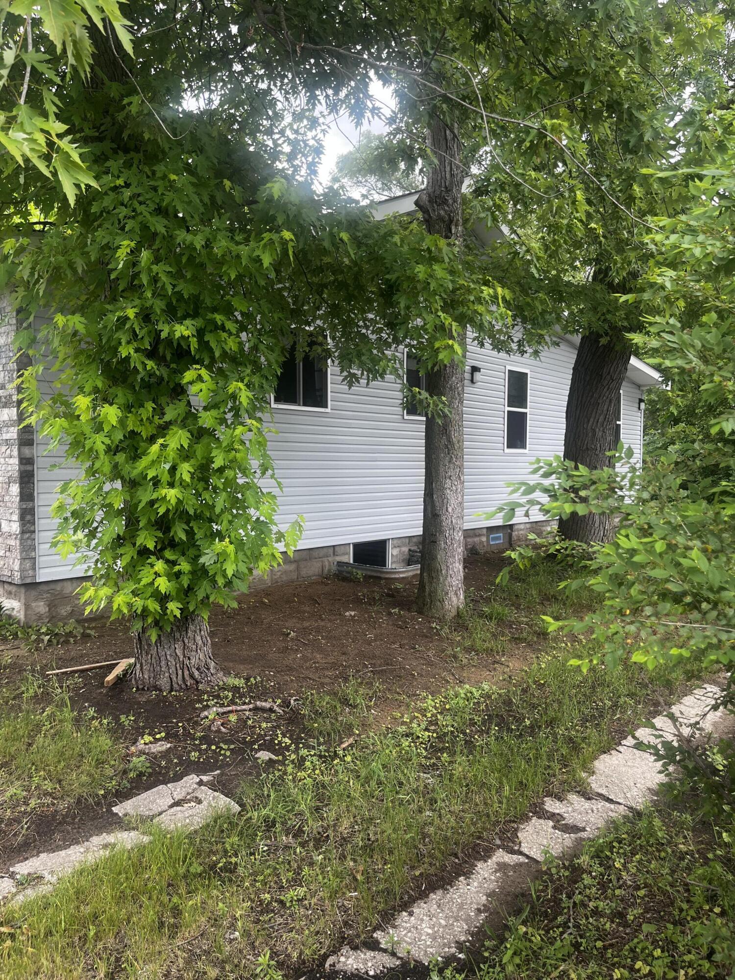 321 W 41st Avenue, Gary, IN 46408; Image #3