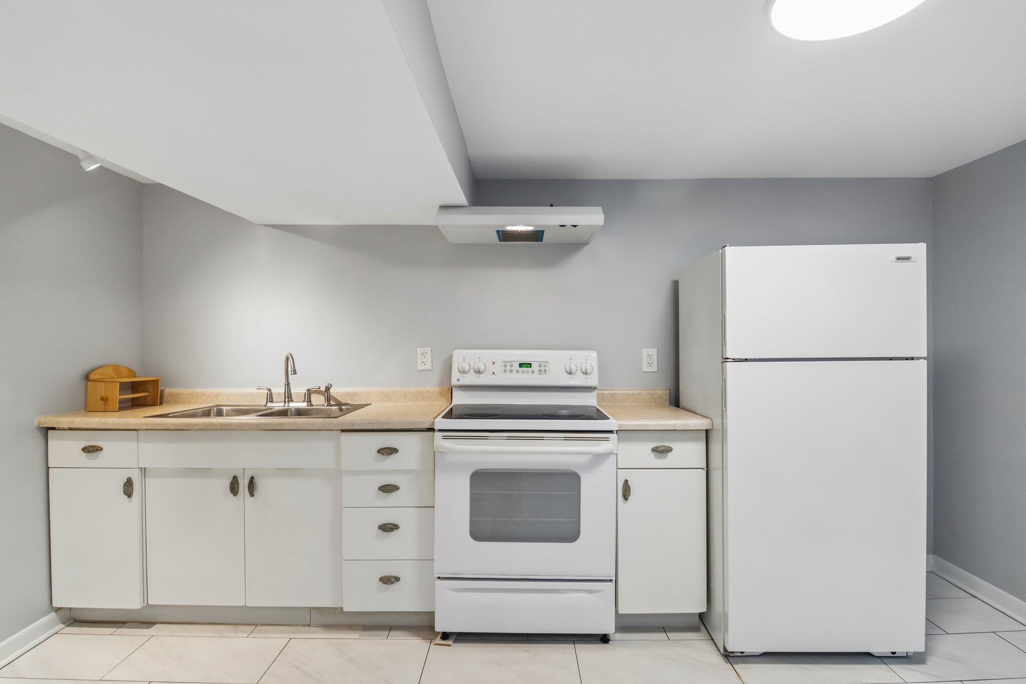 8316 Columbia Avenue, Munster, IN 46321; Image #20